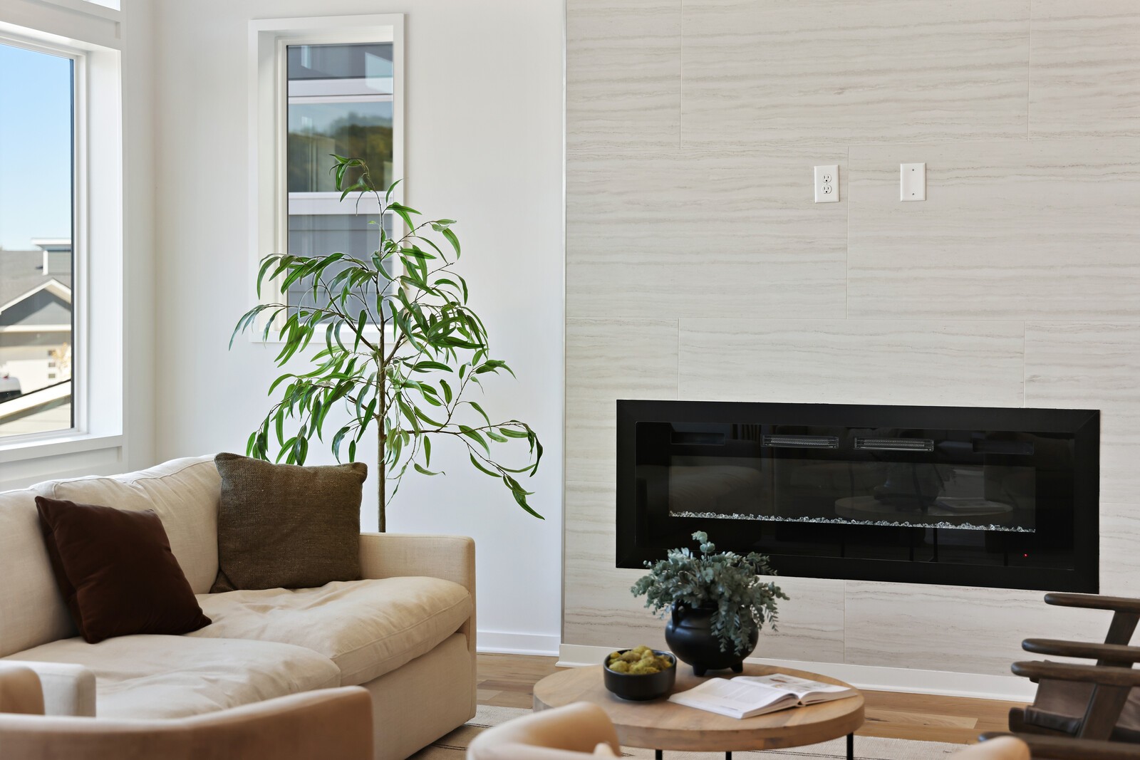 1580 Boxwood Dr Property Photo 7