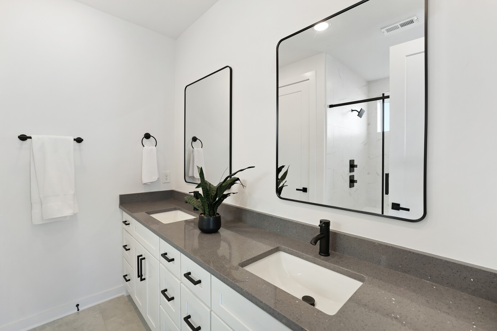 1580 Boxwood Dr Property Photo 37