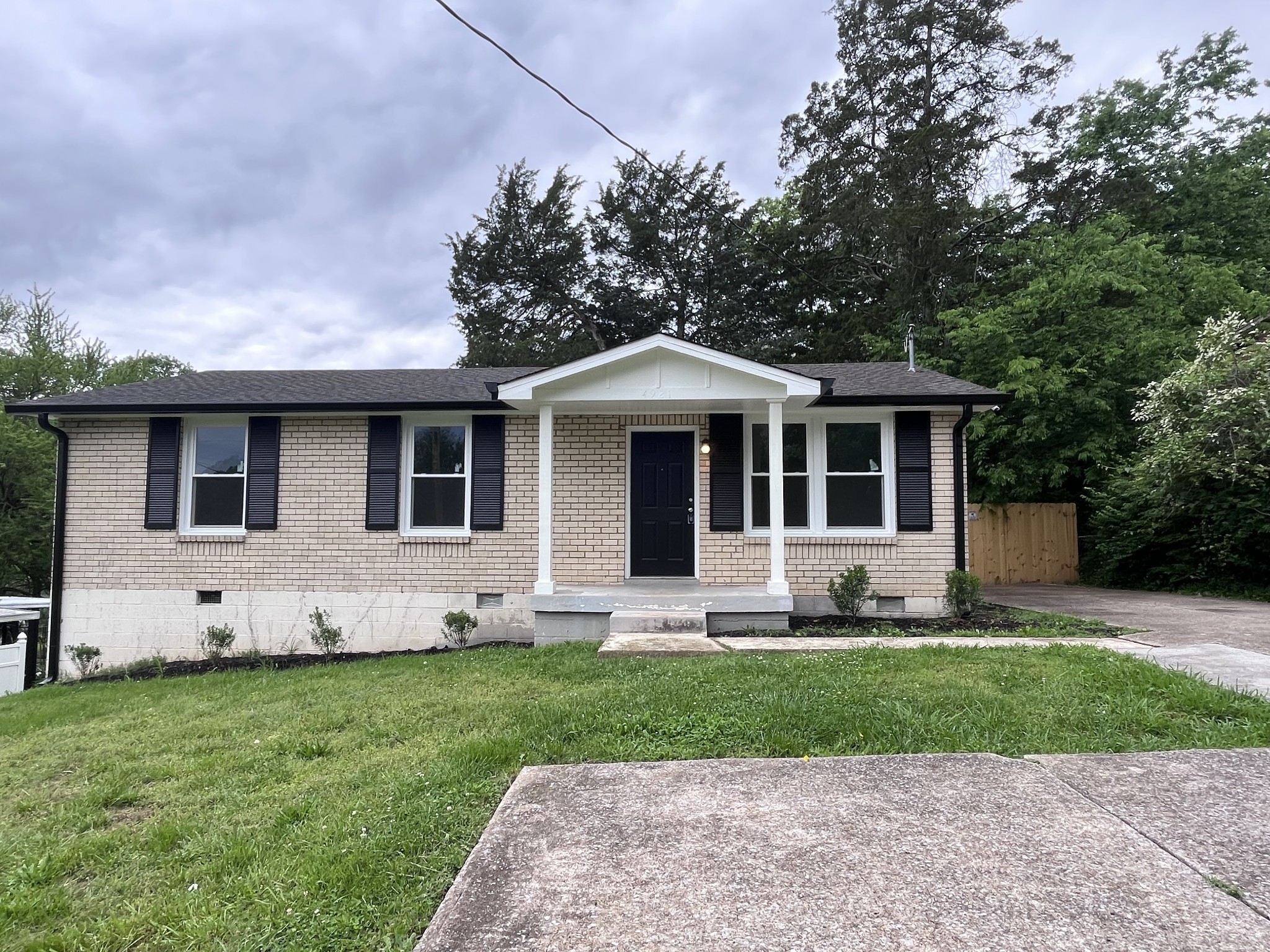 4921 Shihmen Dr Property Photo 1
