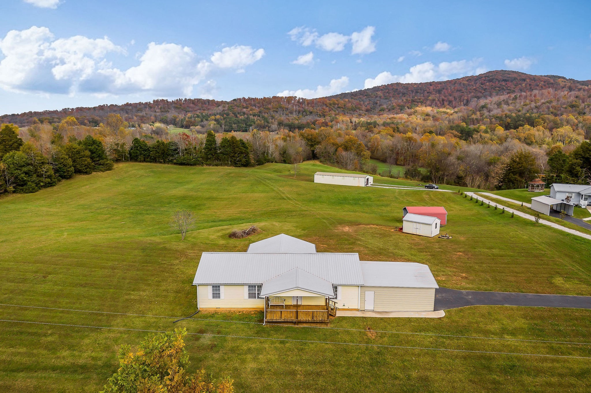 2337 Cane Creek Cummingsville Rd Property Photo