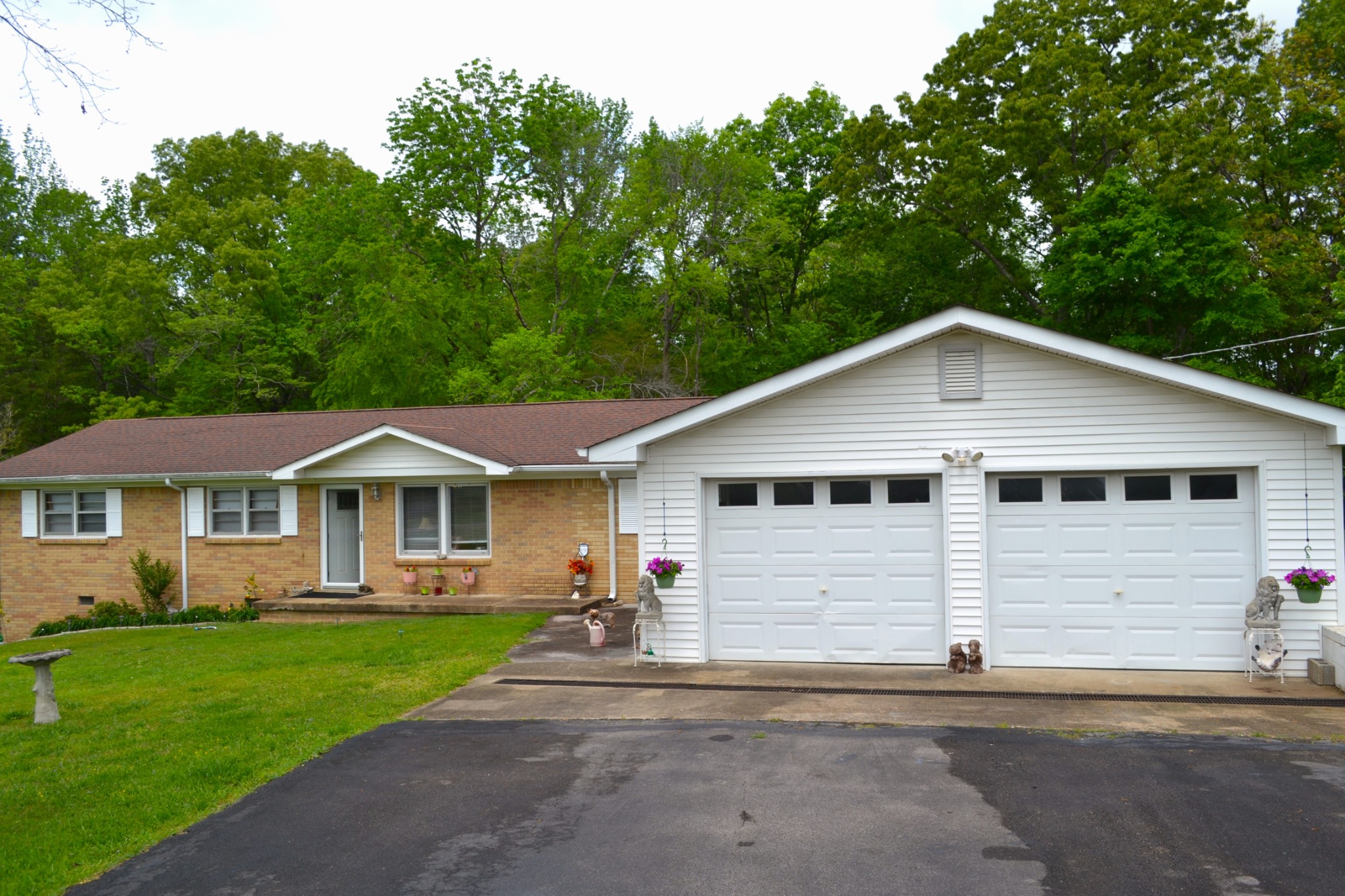 185 Benco Hills Dr Property Photo