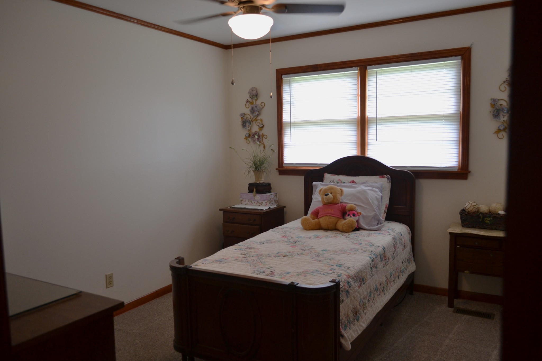 185 Benco Hills Dr Property Photo 7