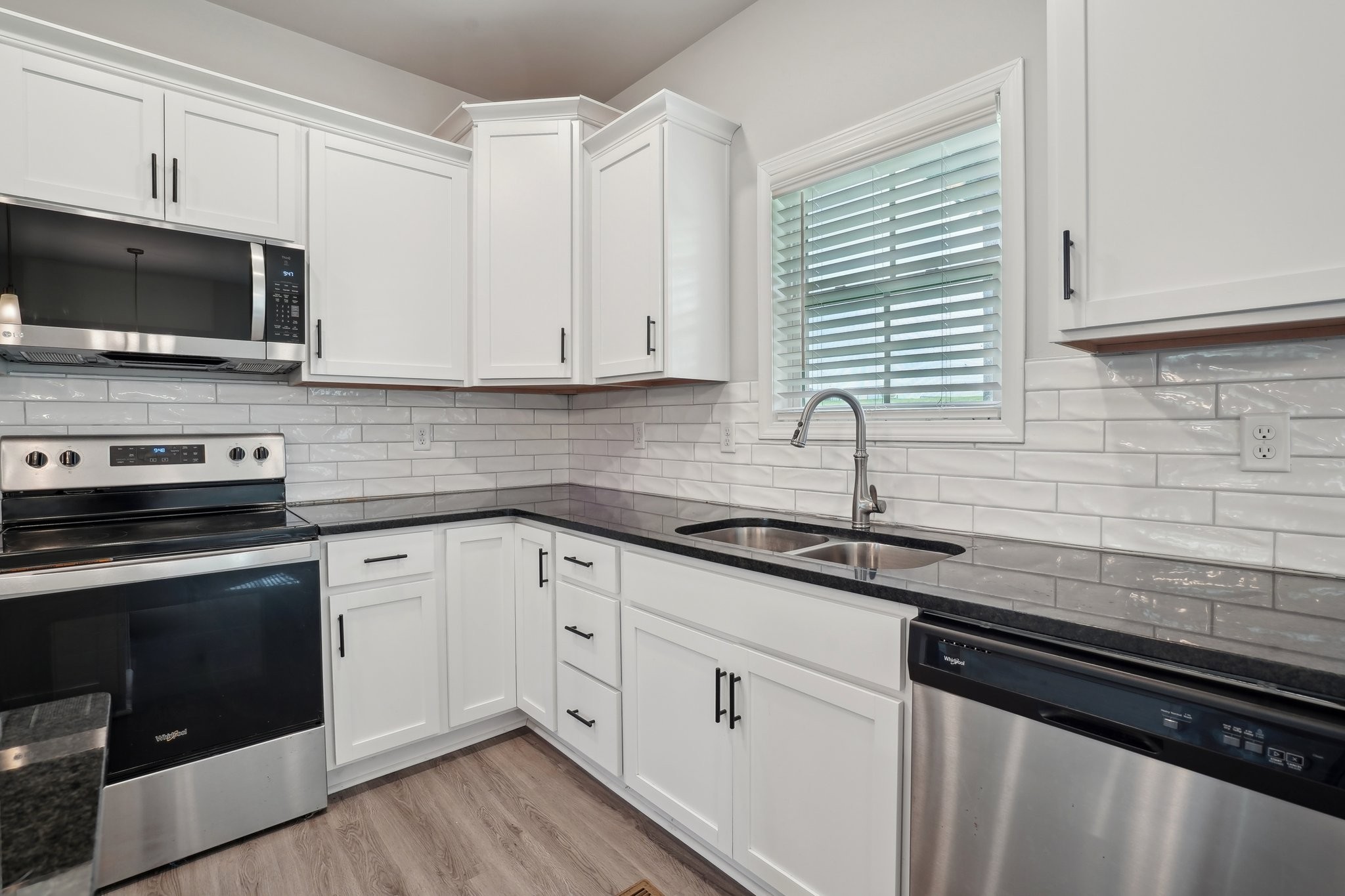 60 Siske Rd Property Photo 16