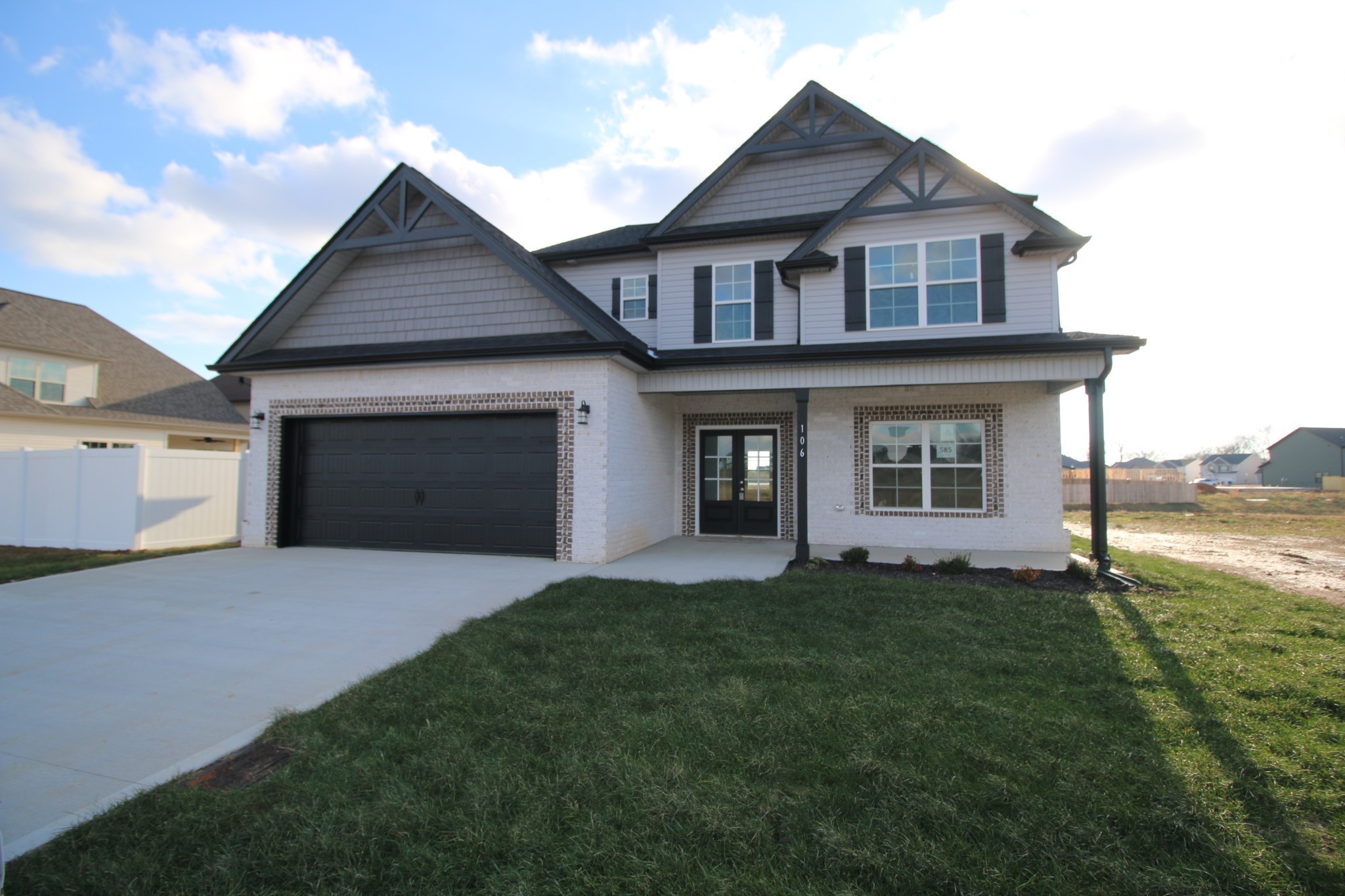 585 Summerfield Property Photo 1