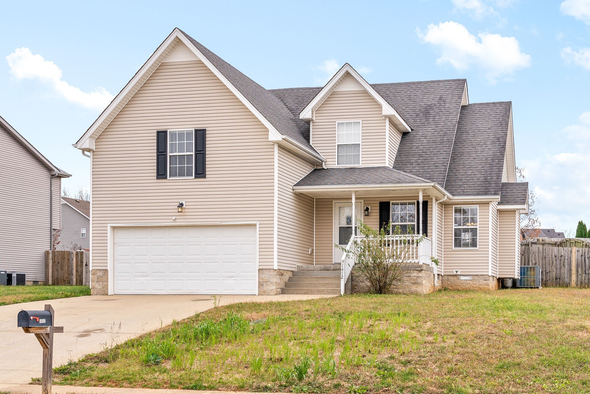 1412 Mutual Dr Property Photo 1