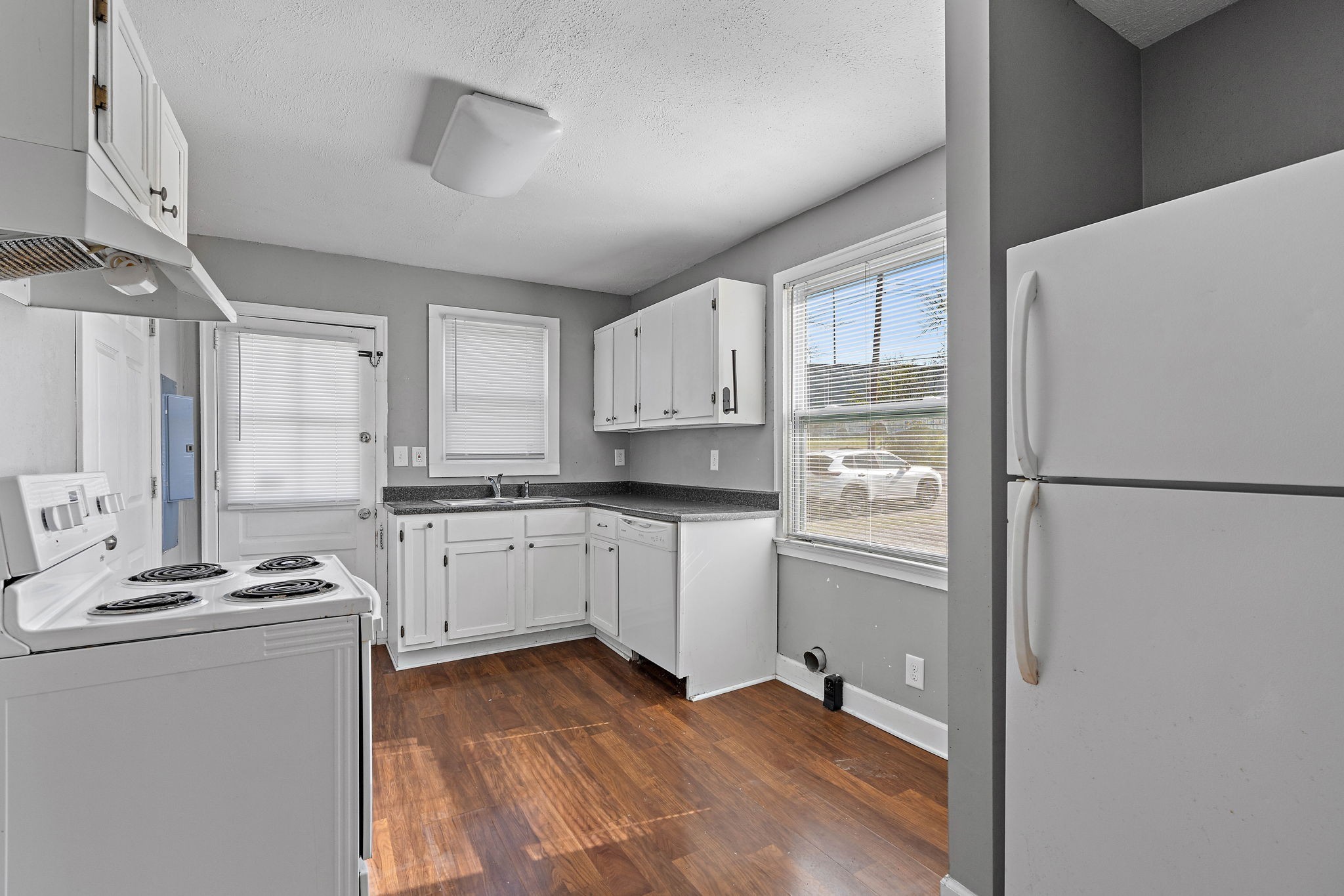 508 W Bend Dr Property Photo 6