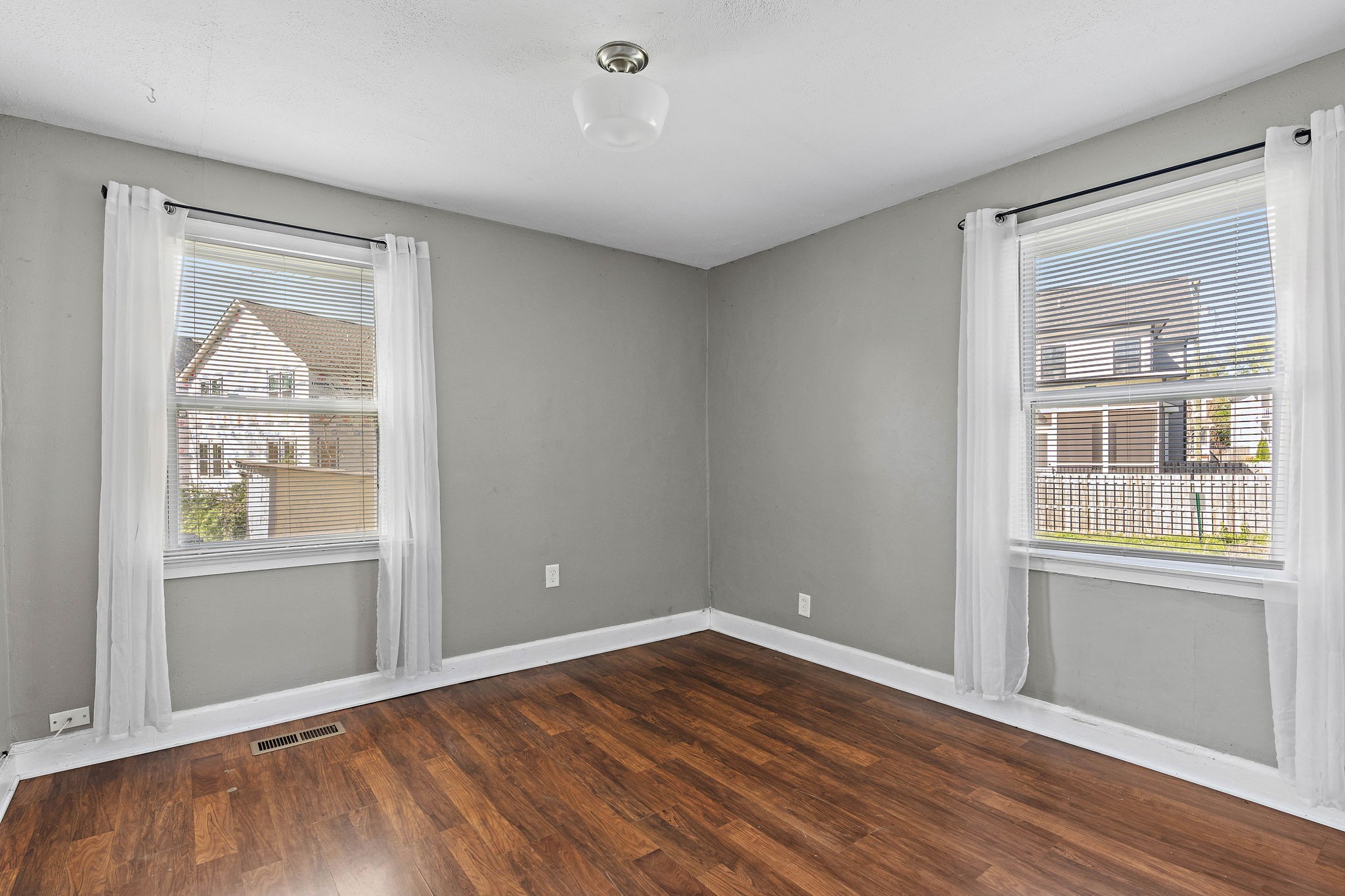 508 W Bend Dr Property Photo 12