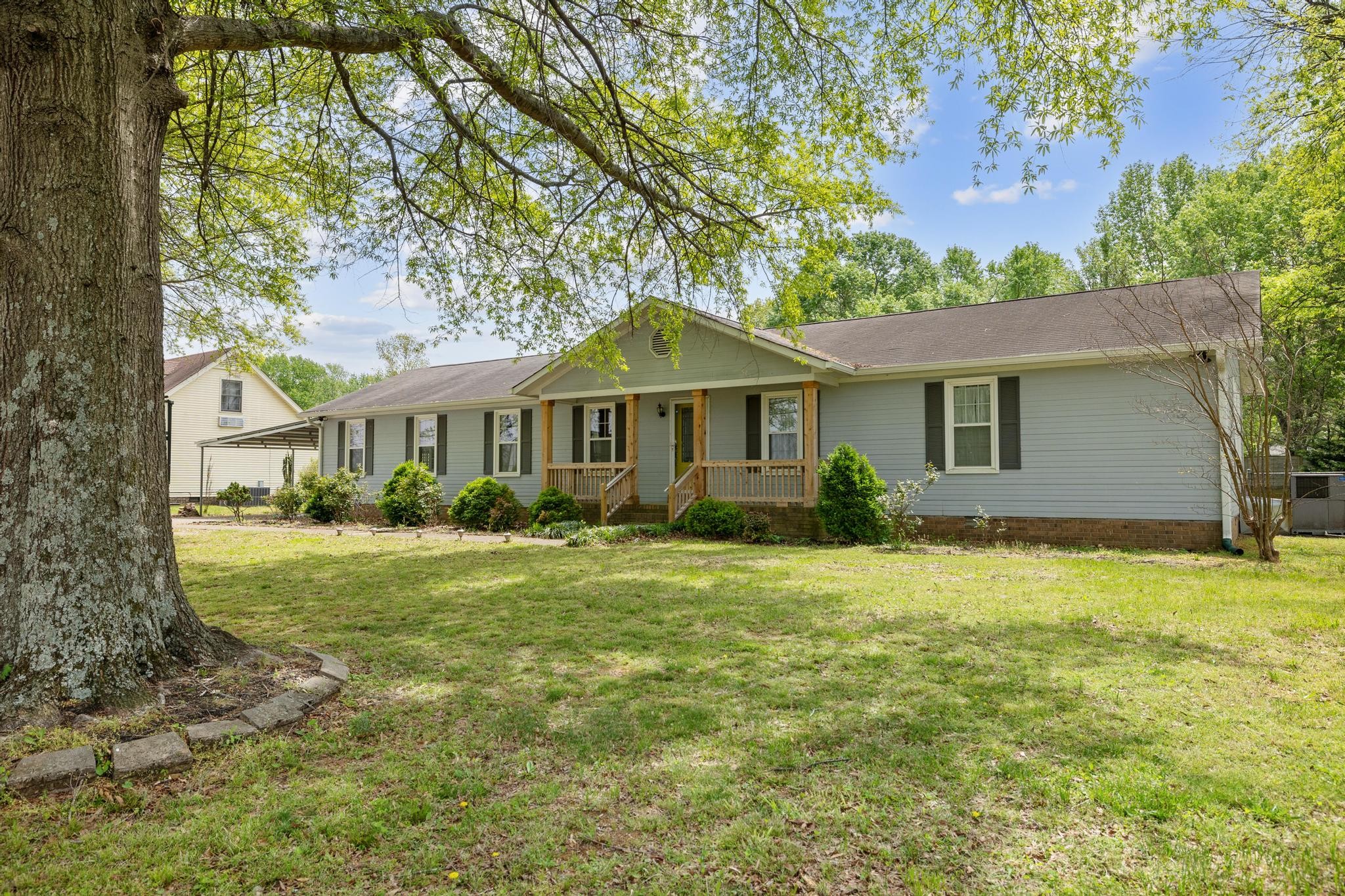 7743 Franklin Rd Property Photo 1