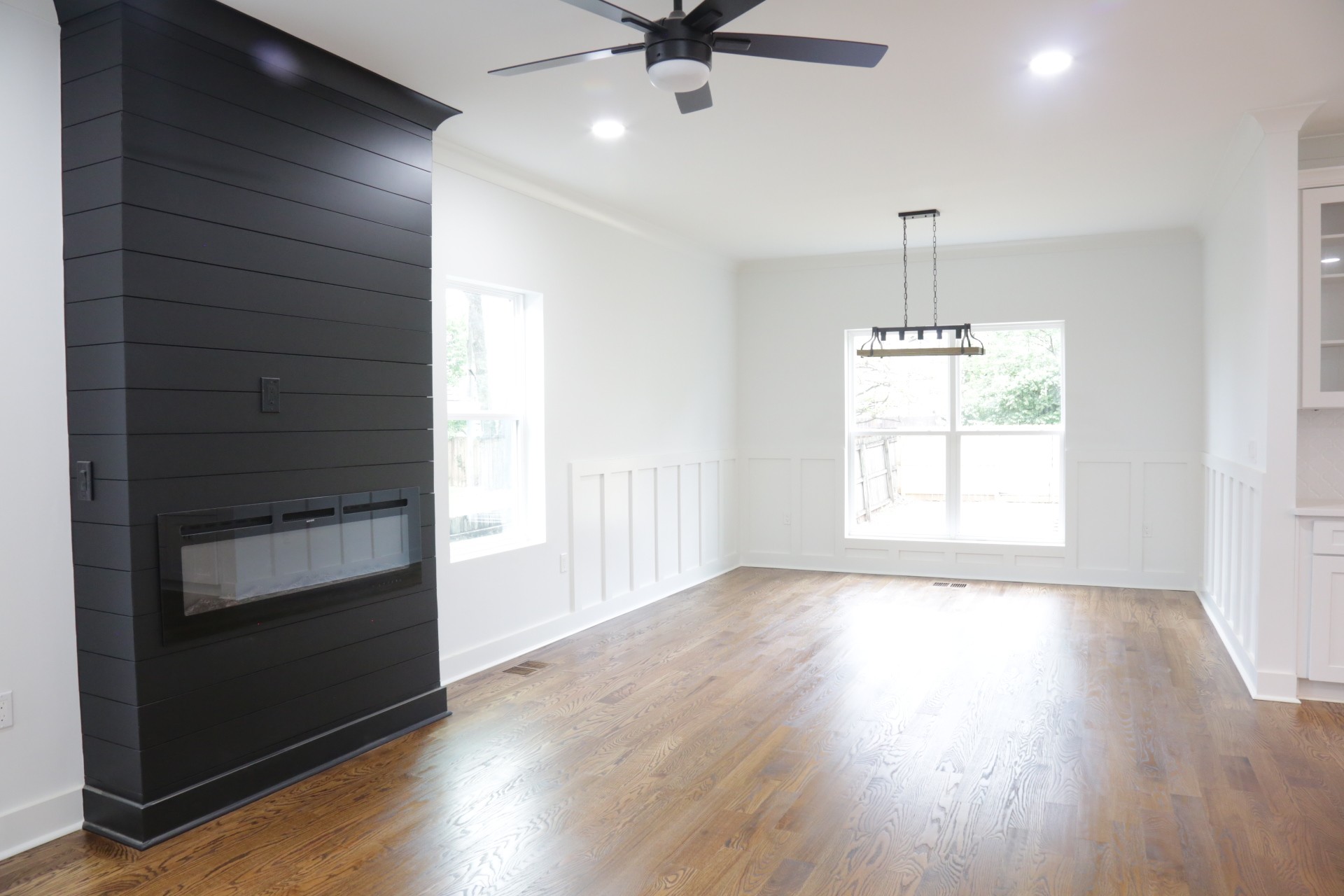 2226a Fox Ave Property Photo 19