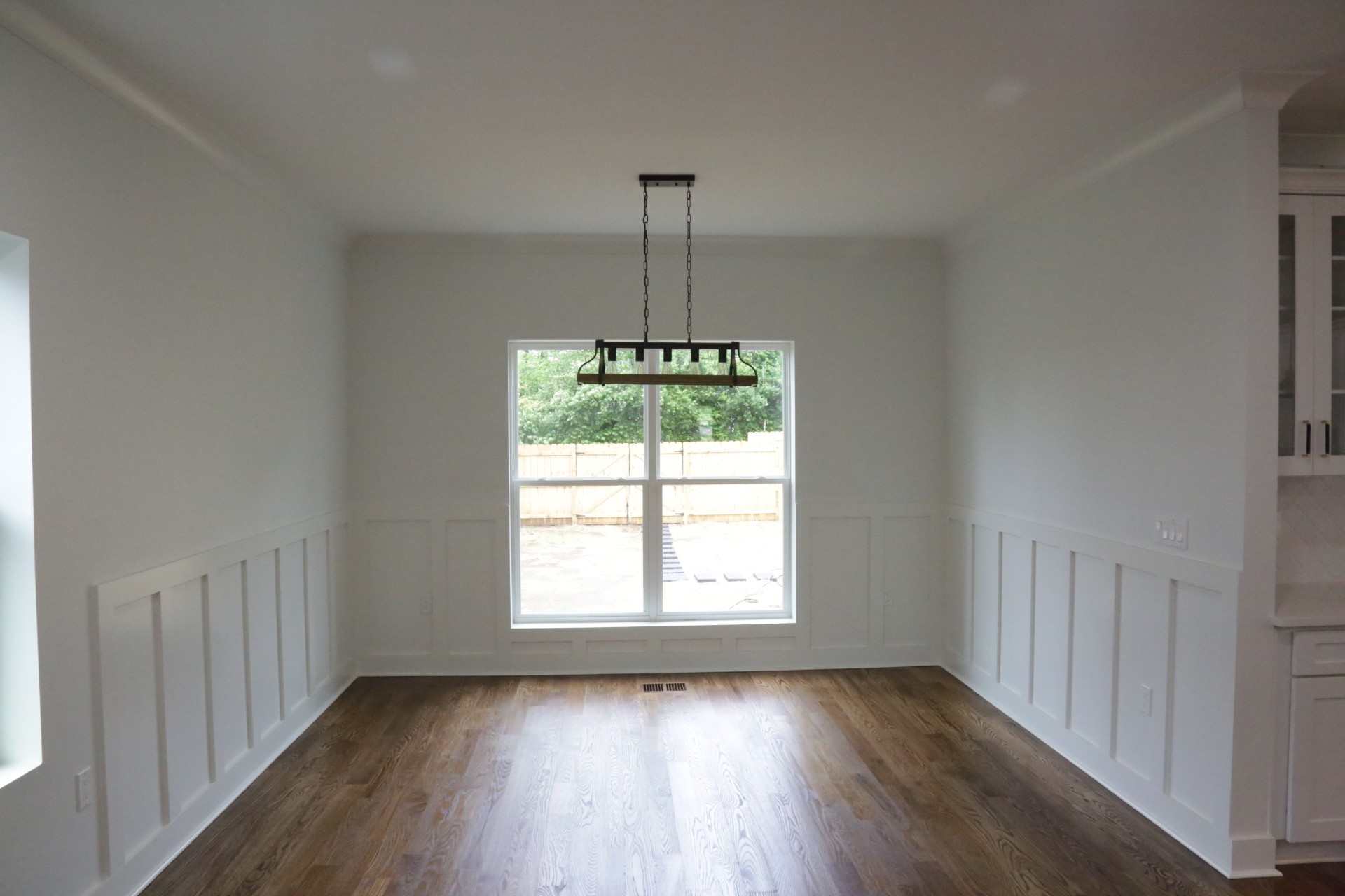 2226a Fox Ave Property Photo 20