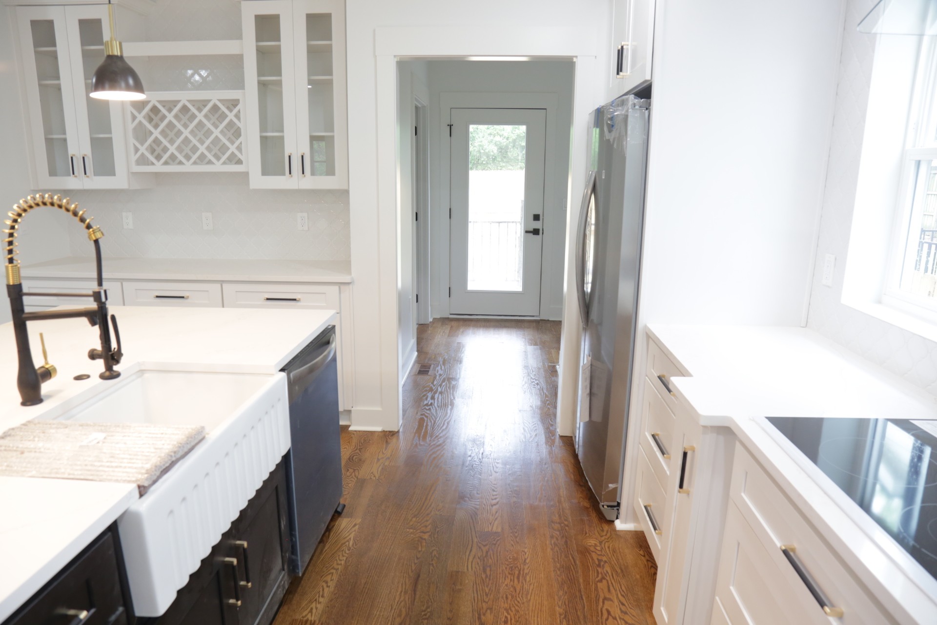 2226a Fox Ave Property Photo 27