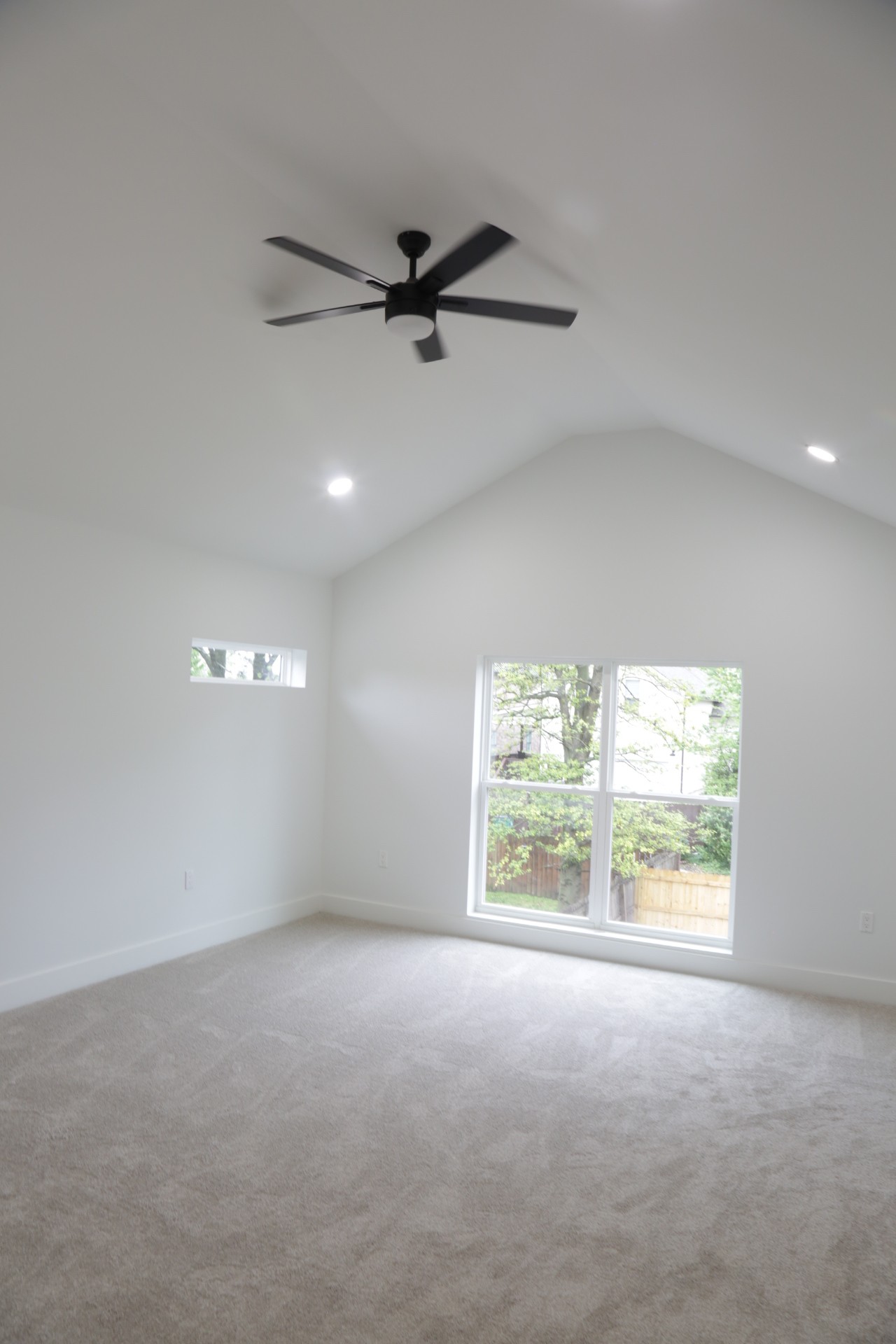 2226a Fox Ave Property Photo 43