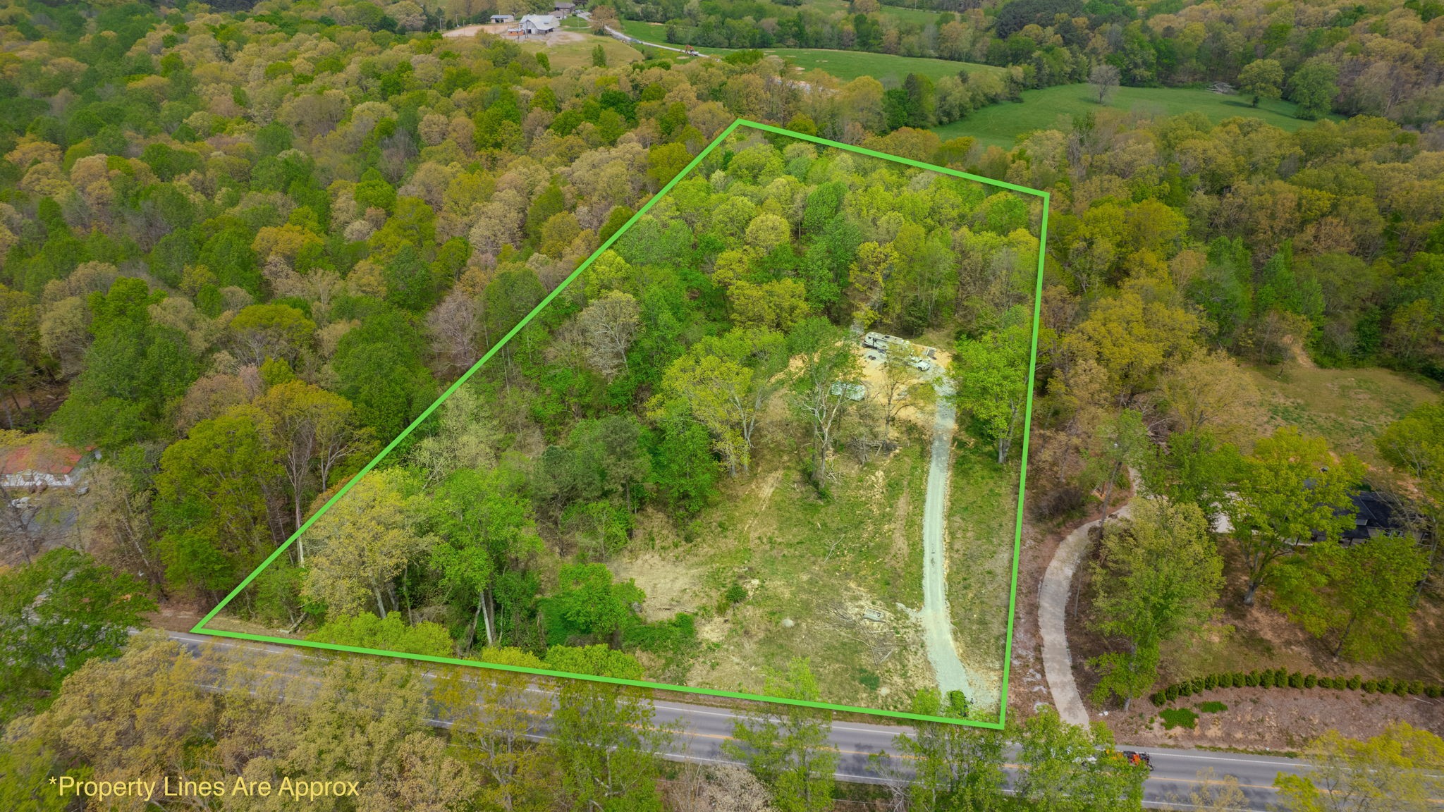 7569 Highway 100 Property Photo