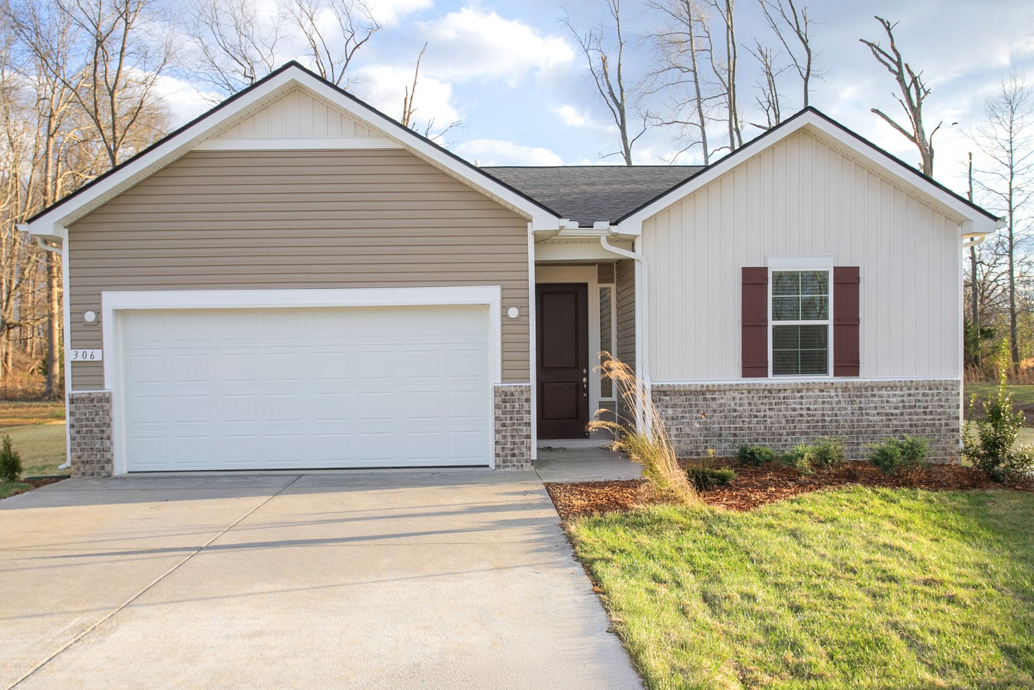 306 Hickory Pointe Drive Property Photo