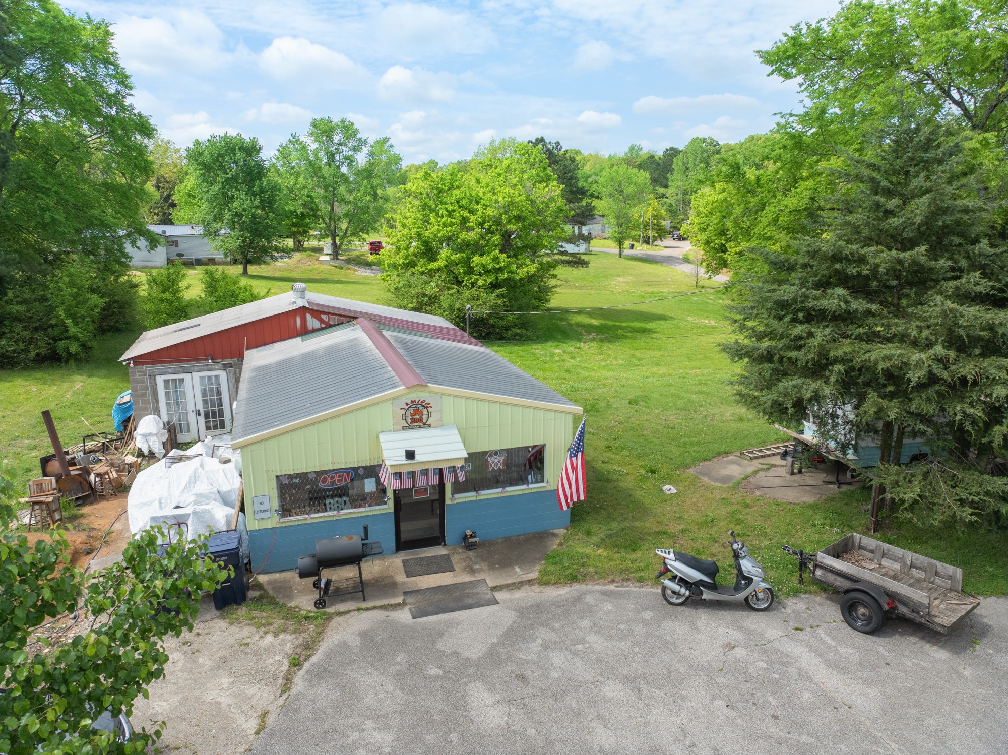 10011 Highway 114, W Property Photo 2
