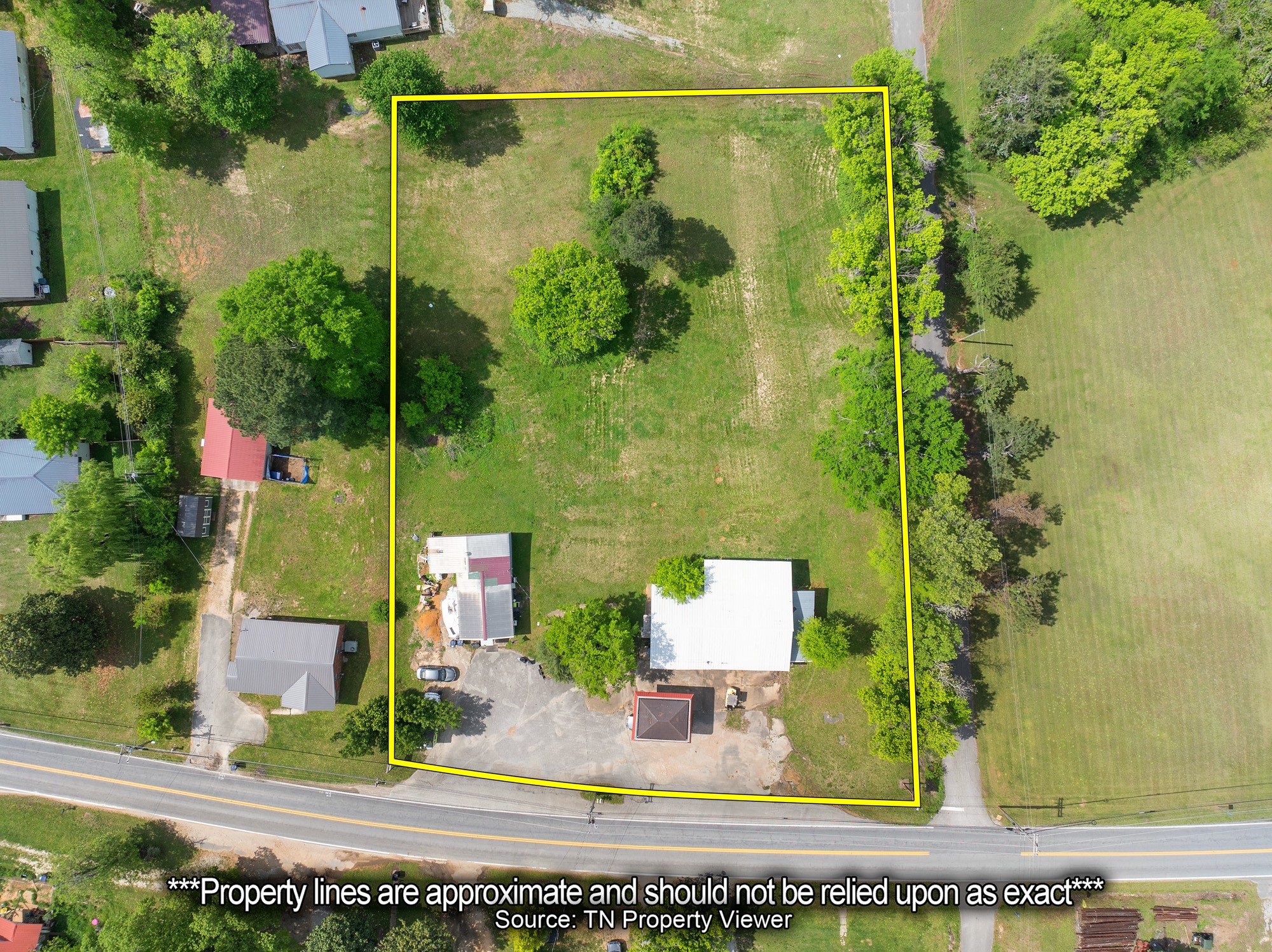 10011 Highway 114, W Property Photo 11
