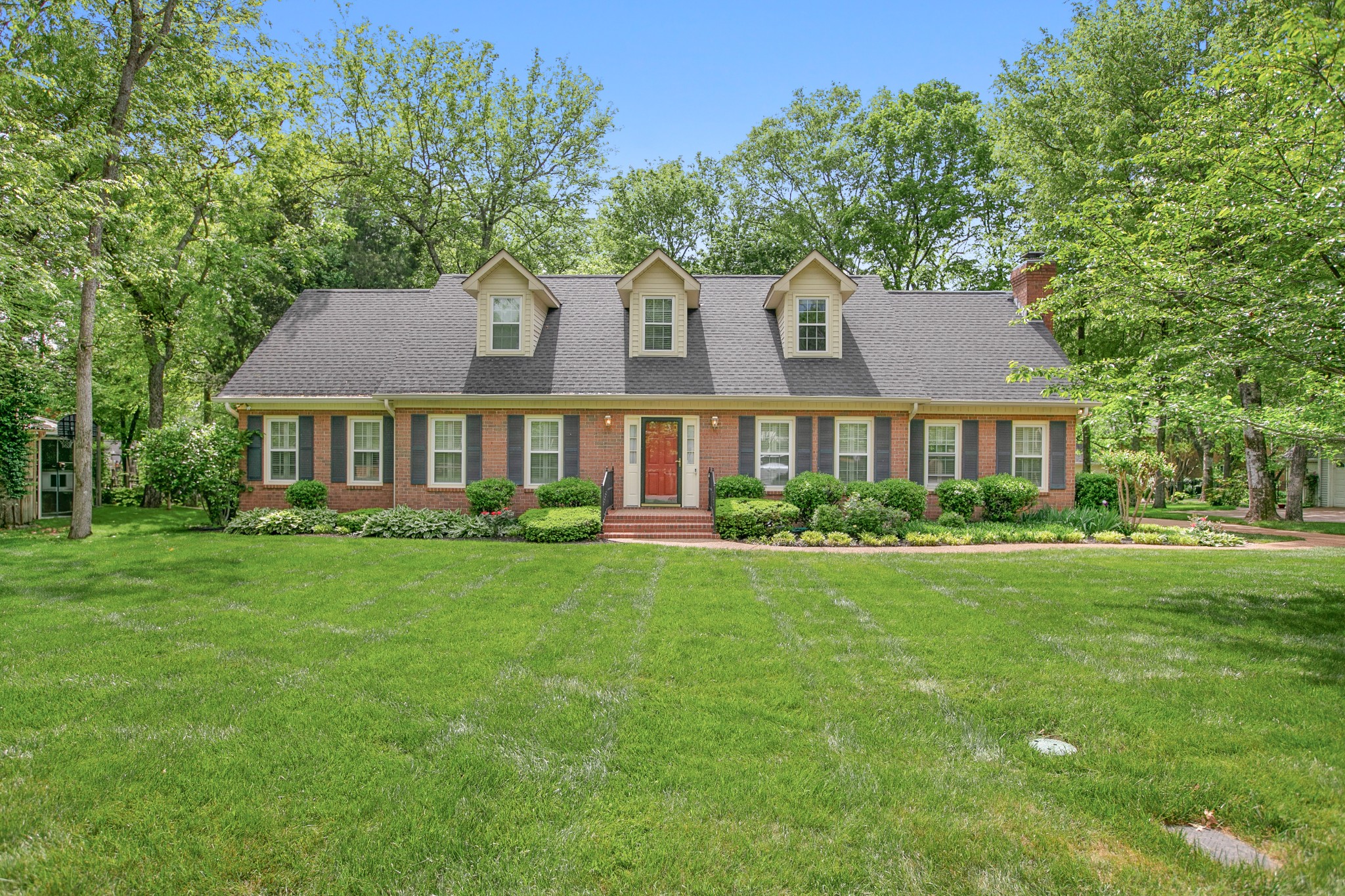 2619 Lancaster Ct Property Photo 1