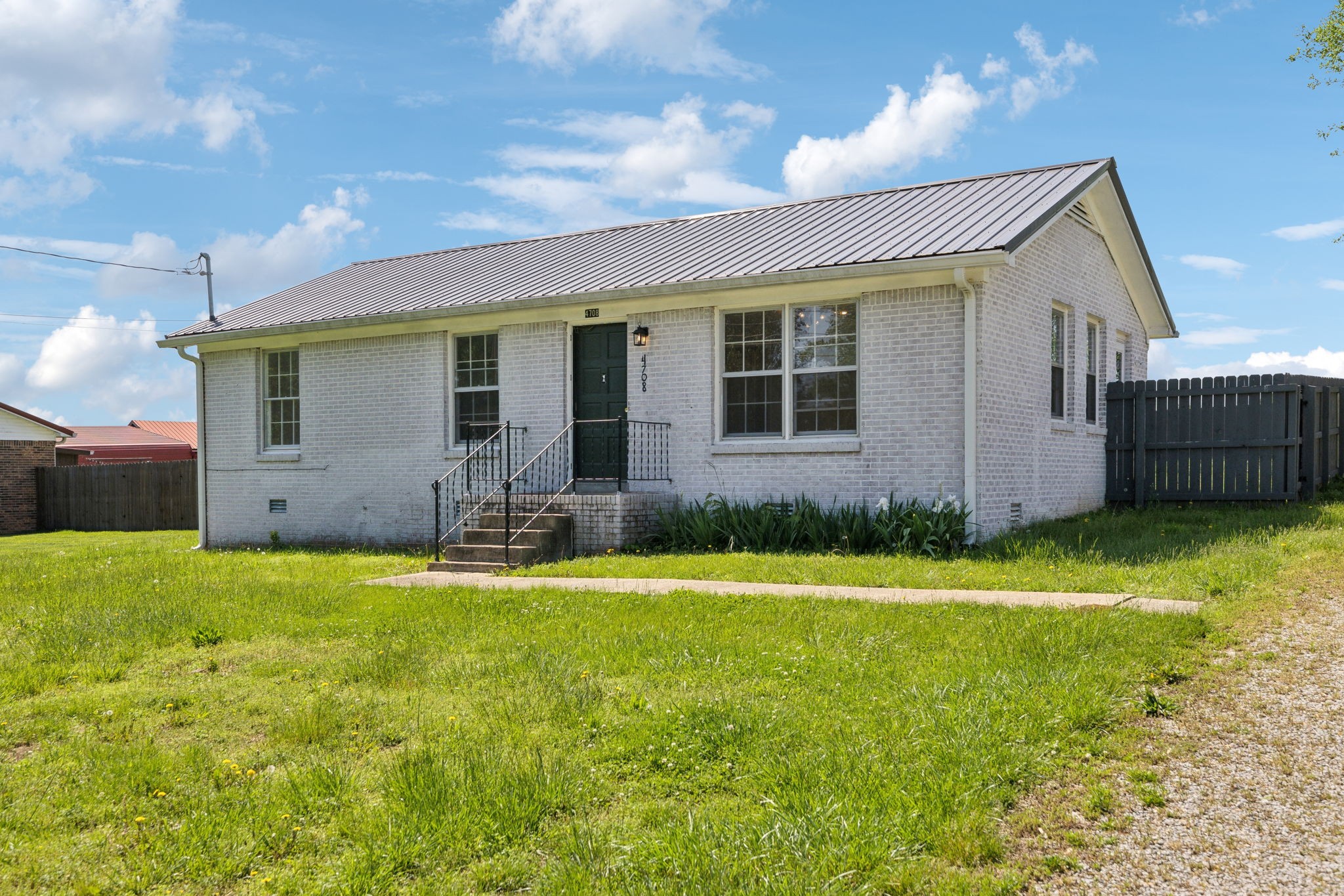 4708 Randlin Dr Property Photo 1
