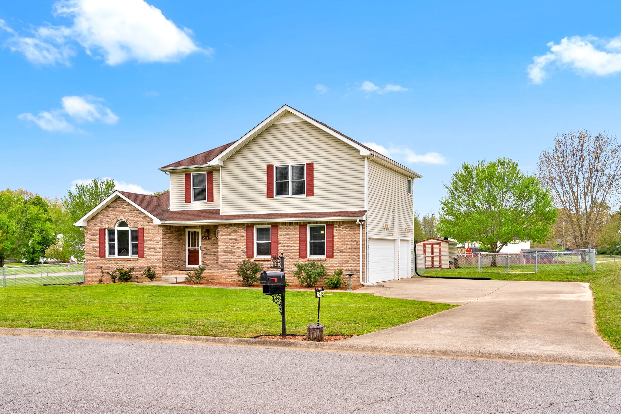 2938 Heatherfield Dr Property Photo