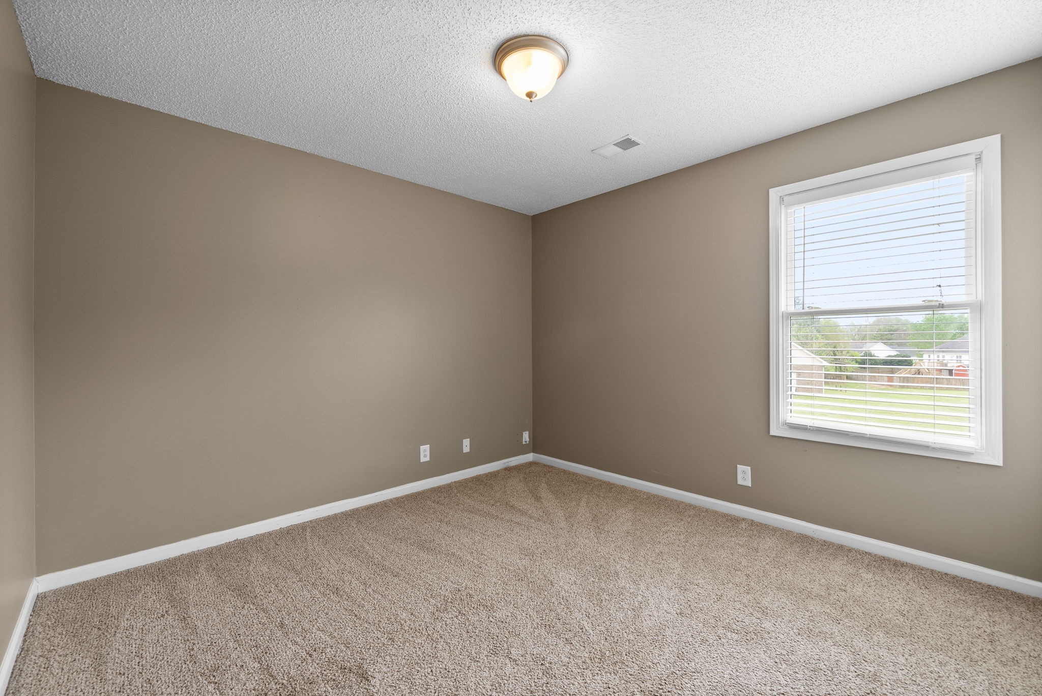 2938 Heatherfield Dr Property Photo 15
