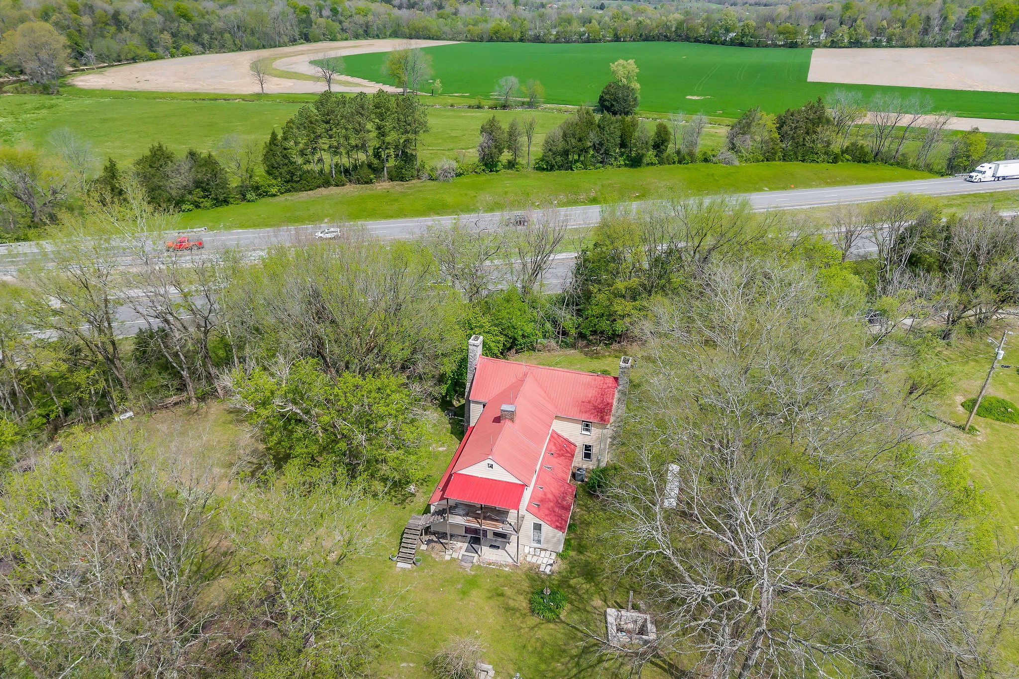 134 Opossum Hollow Rd Property Photo 39