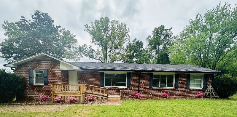 6510 Clemons Ridge Rd Property Photo 2