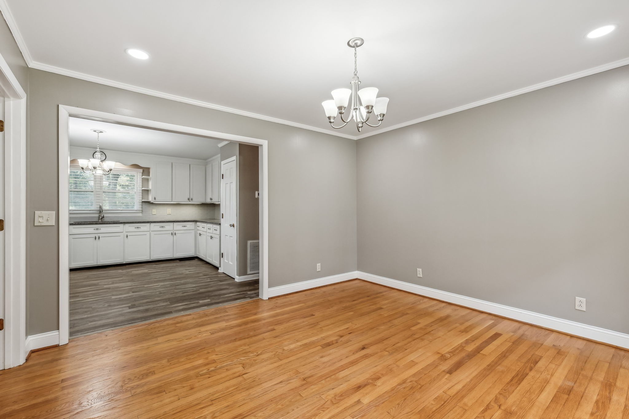 6510 Clemons Ridge Rd Property Photo 16