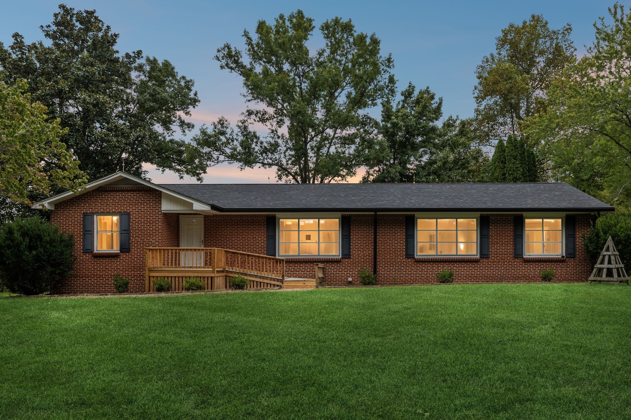 6510 Clemons Ridge Rd Property Photo 36