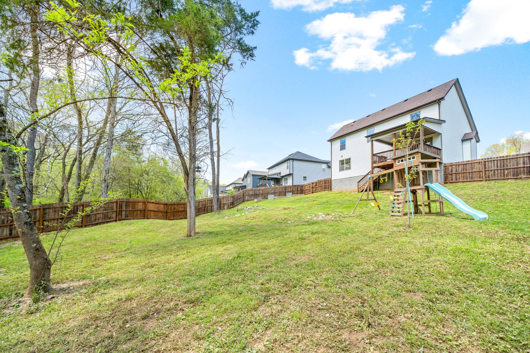 140 Bonnell Dr Property Photo 36