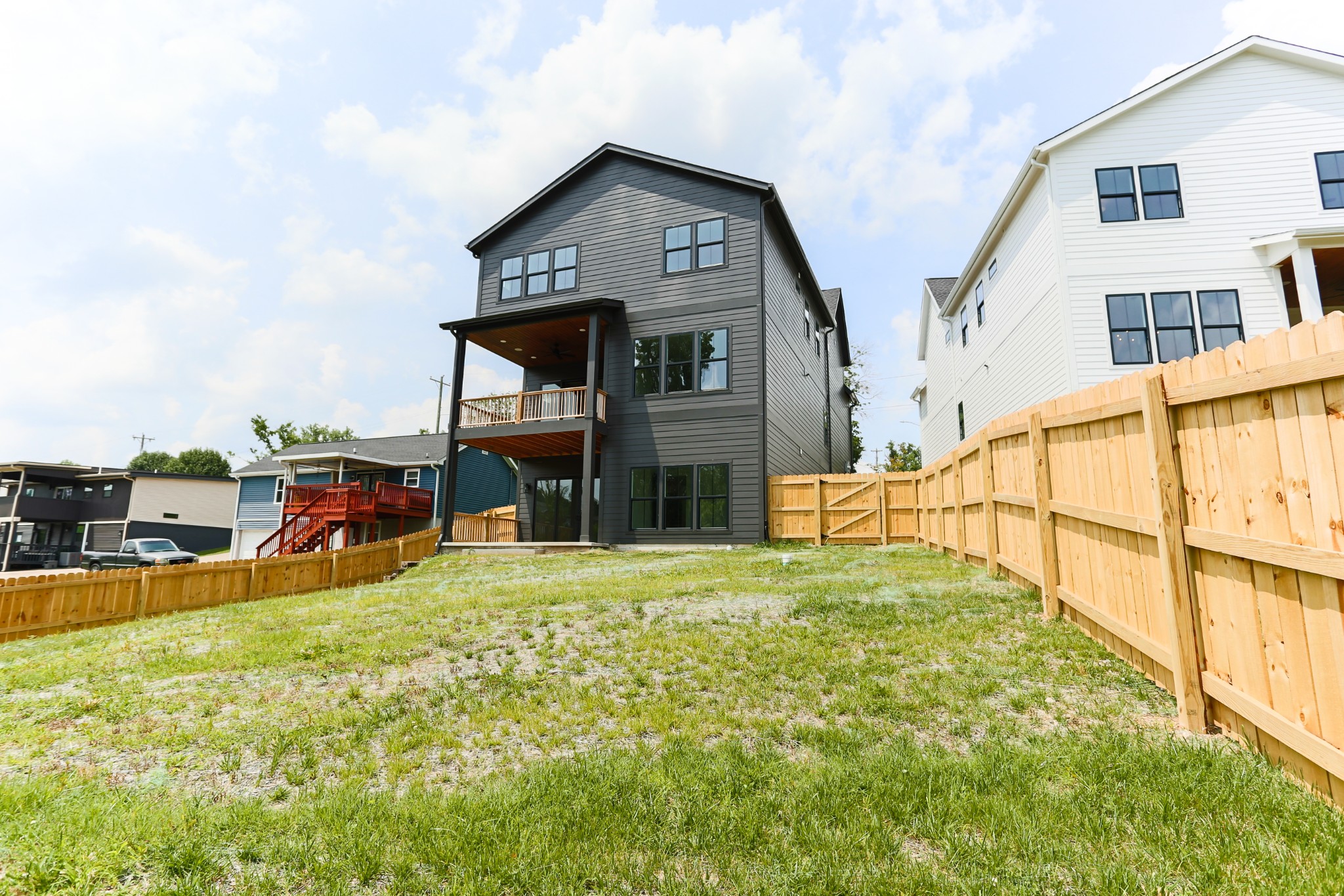 2426 Brittany Dr Property Photo 64