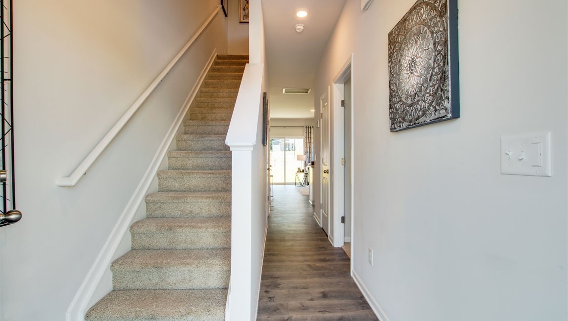 1014 Keyes Place Property Photo 2