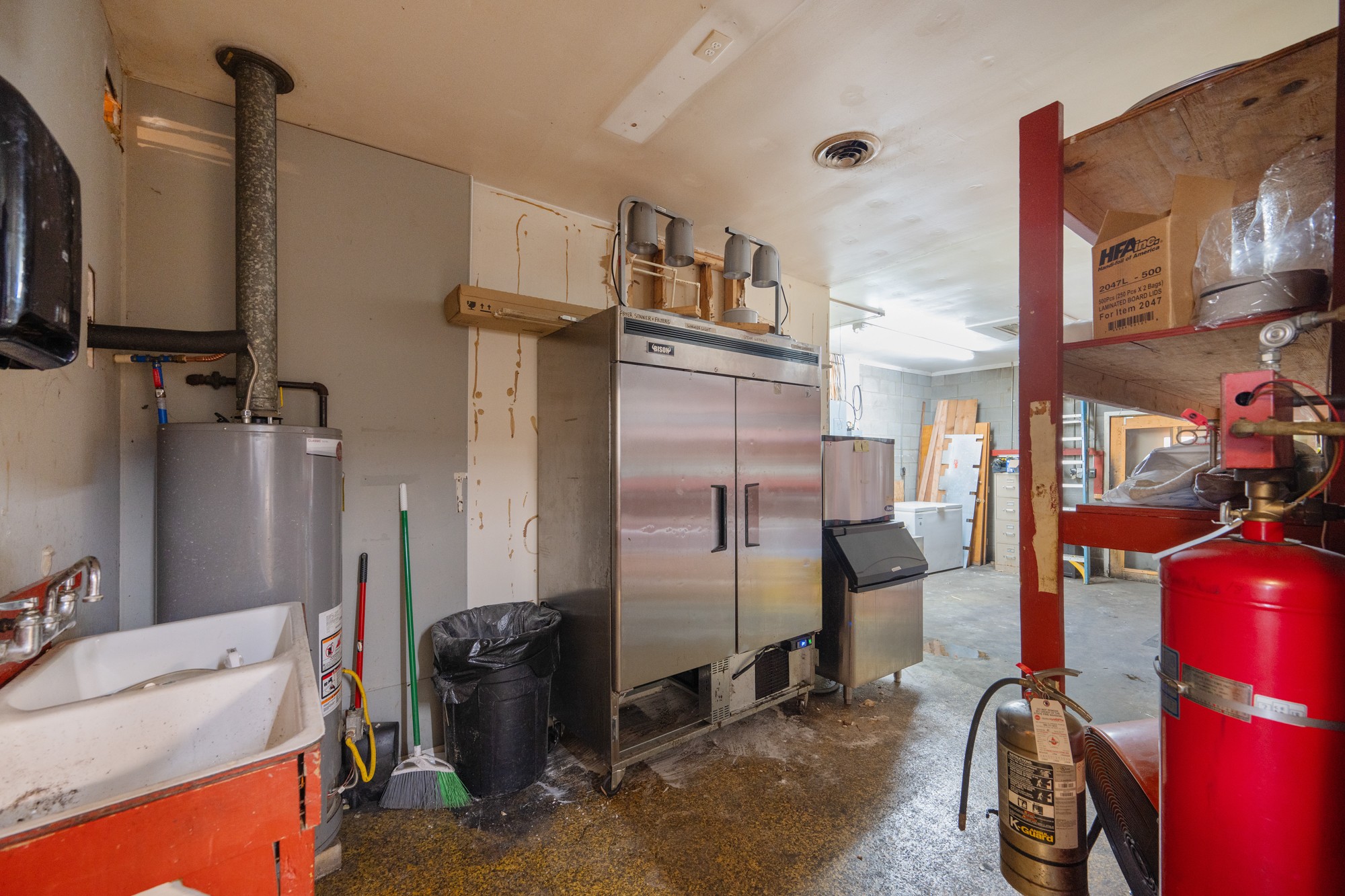 217 E School St Property Photo 24
