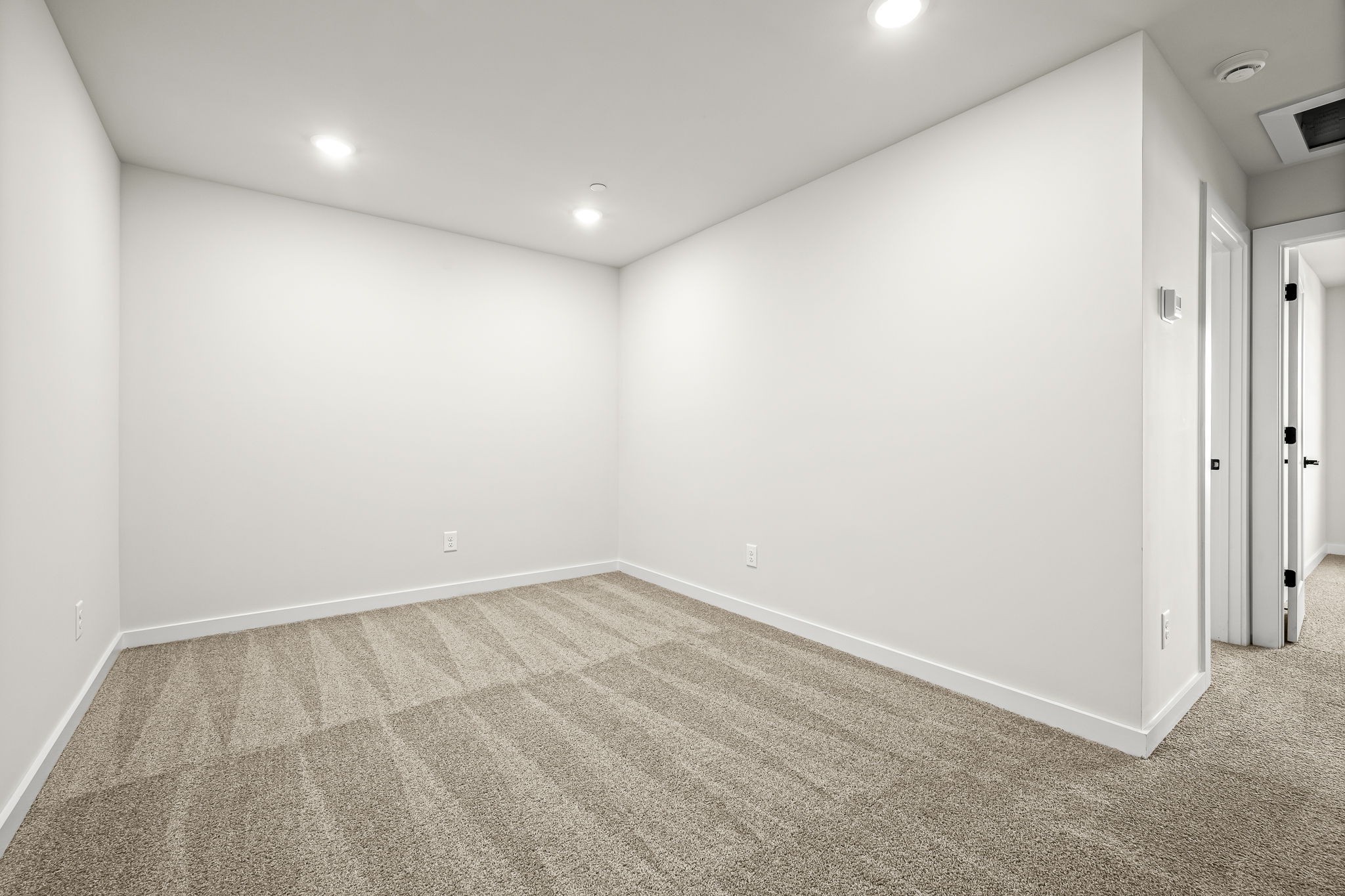 3006 Bootknife Dr Property Photo 19