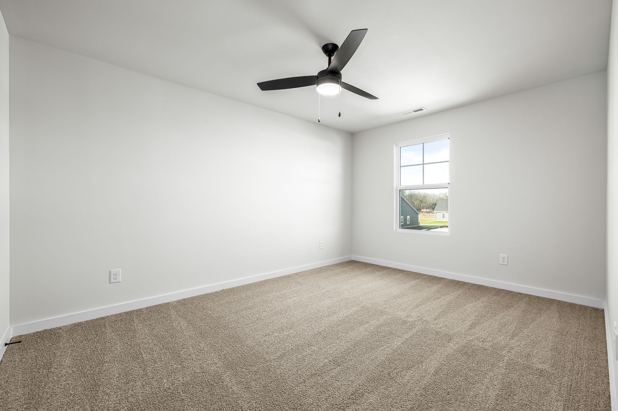 3006 Bootknife Dr Property Photo 23