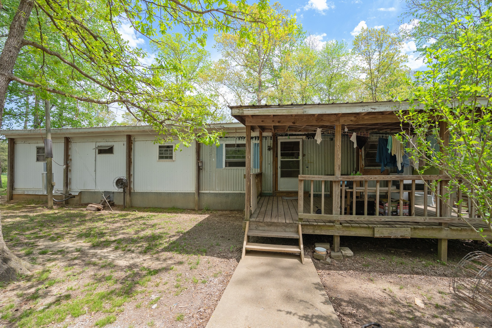 790 Roan Creek Levee Rd Property Photo 3