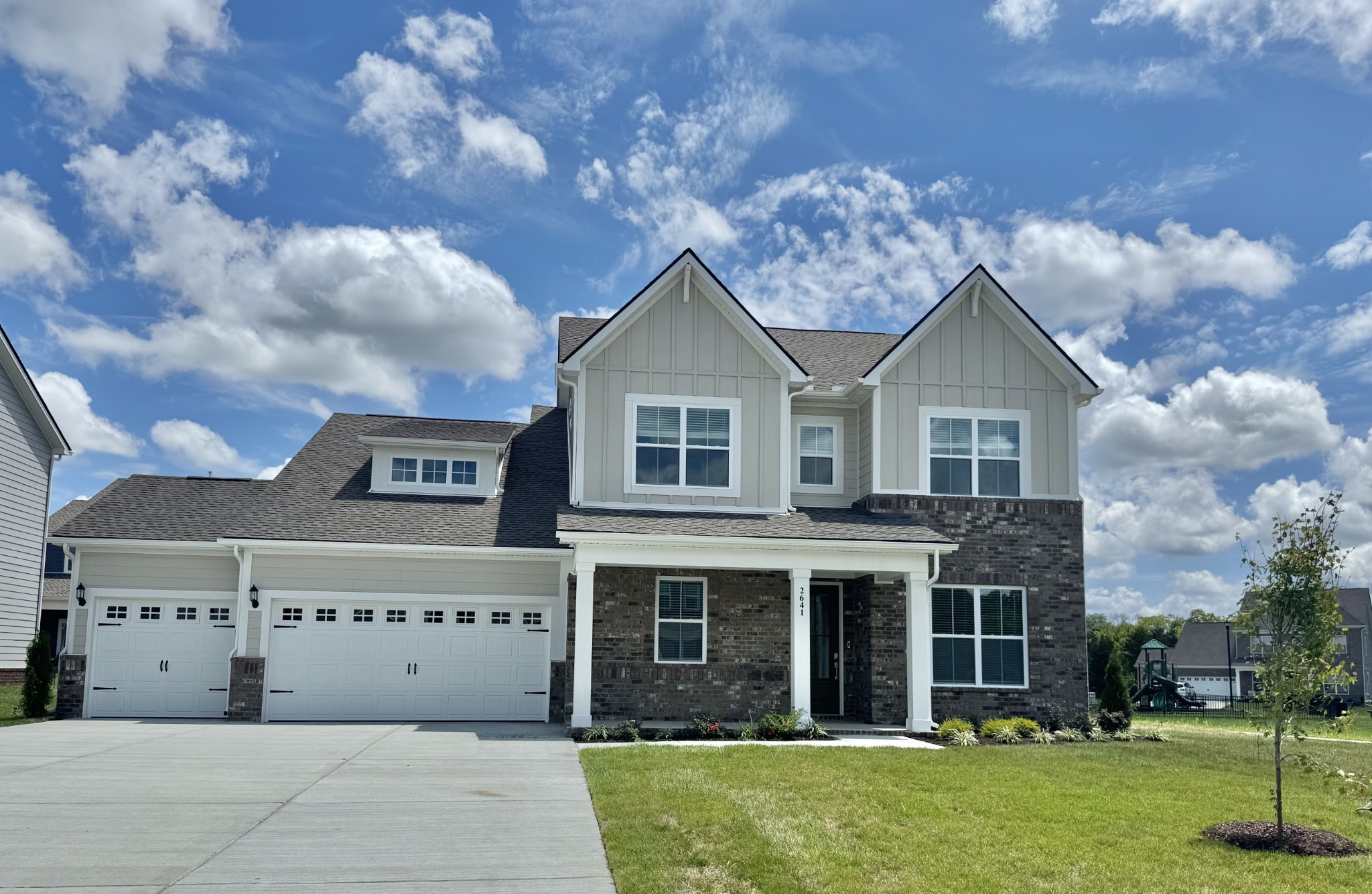 2641 Augusta Trace Drive Property Photo 1