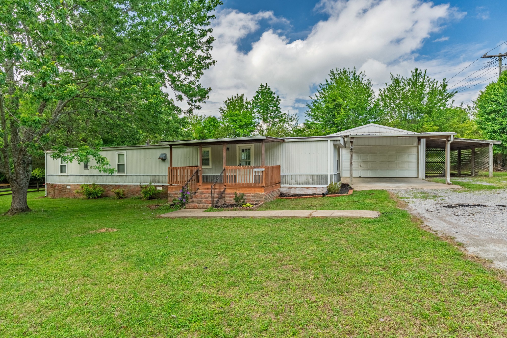 18 Hodge Dr Property Photo