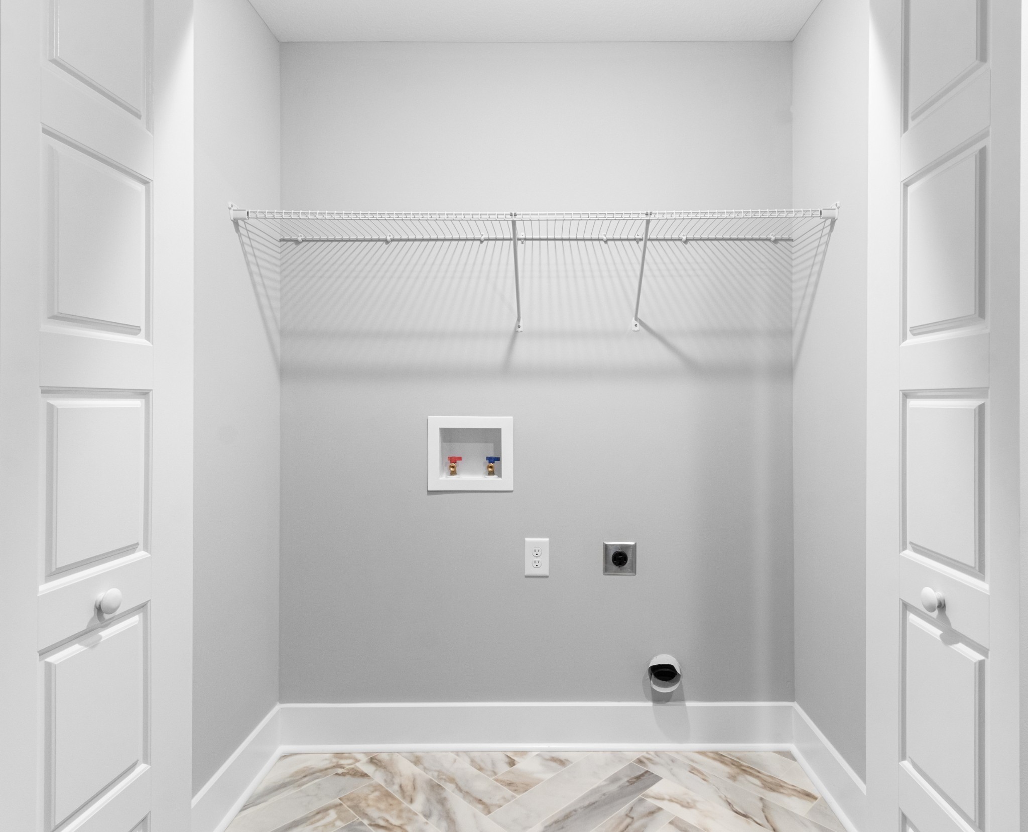 305 Jonathan Wade Circle Property Photo 19