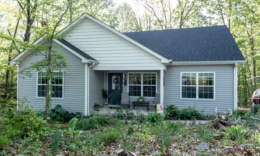 675 Hog Back Ridge Rd Property Photo