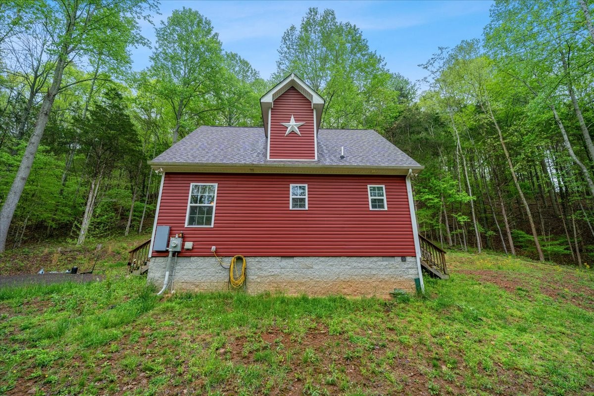 1576 Butler Mill Hollow Rd Property Photo 6