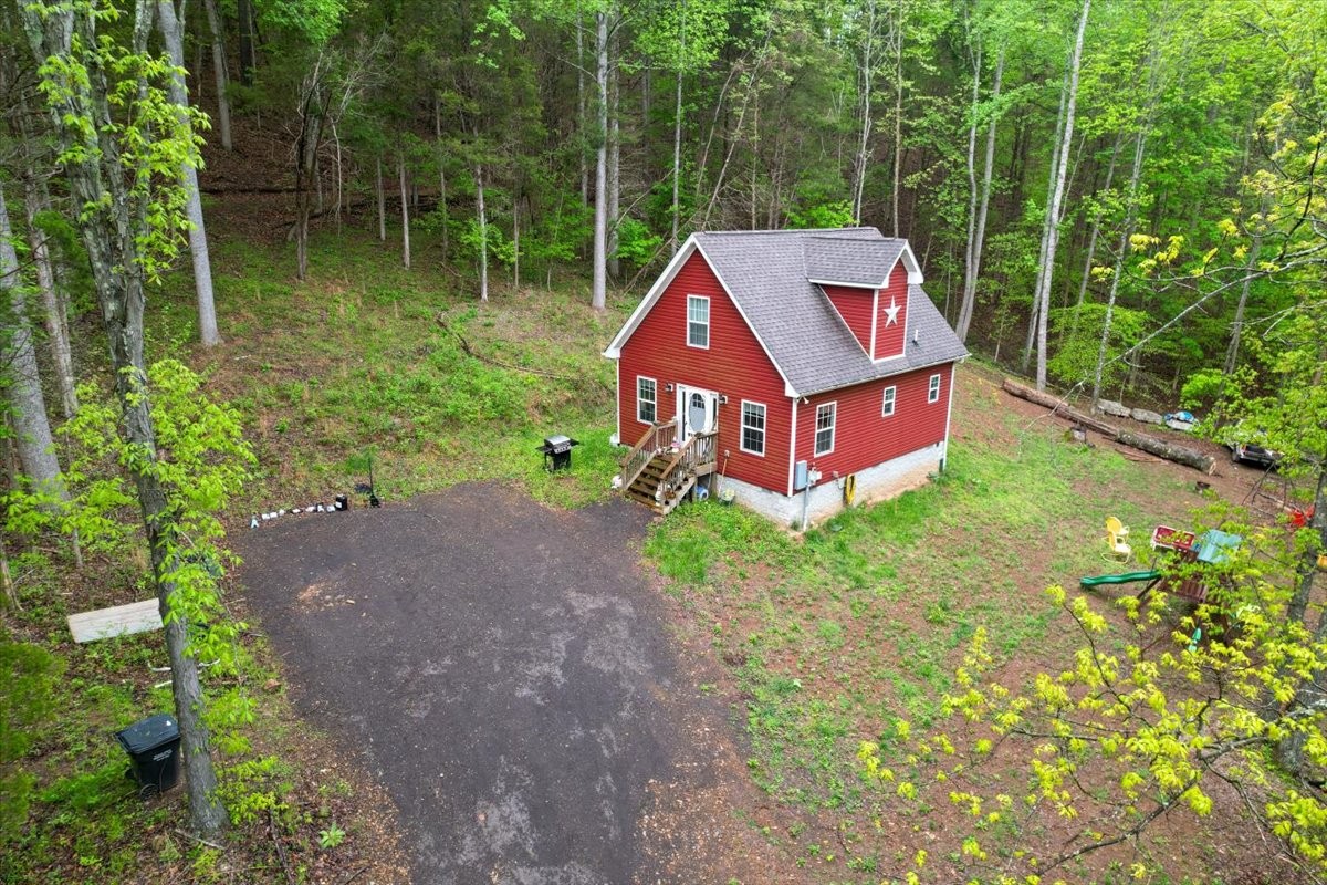 1576 Butler Mill Hollow Rd Property Photo 9