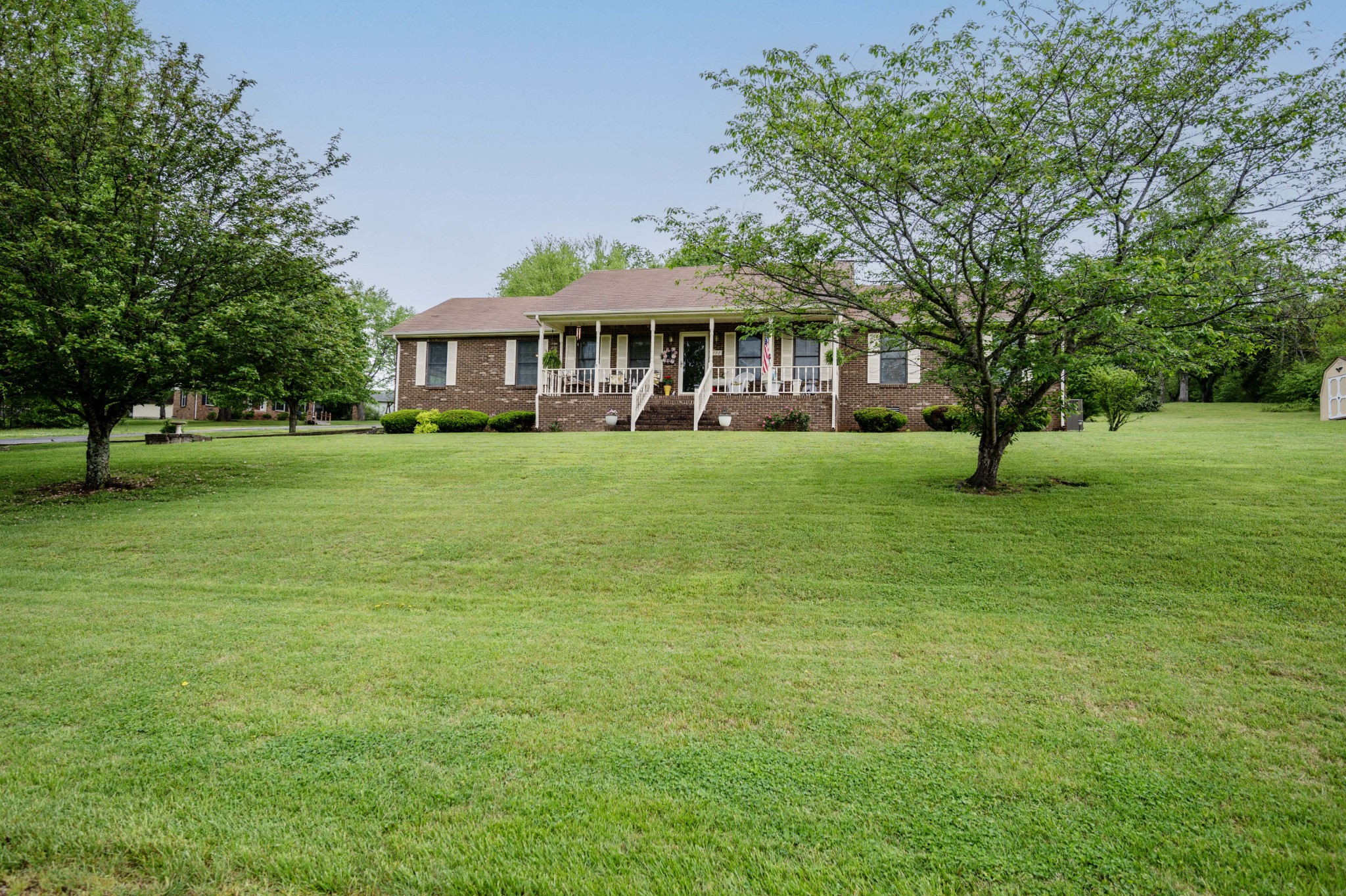 192 River View Dr Property Photo