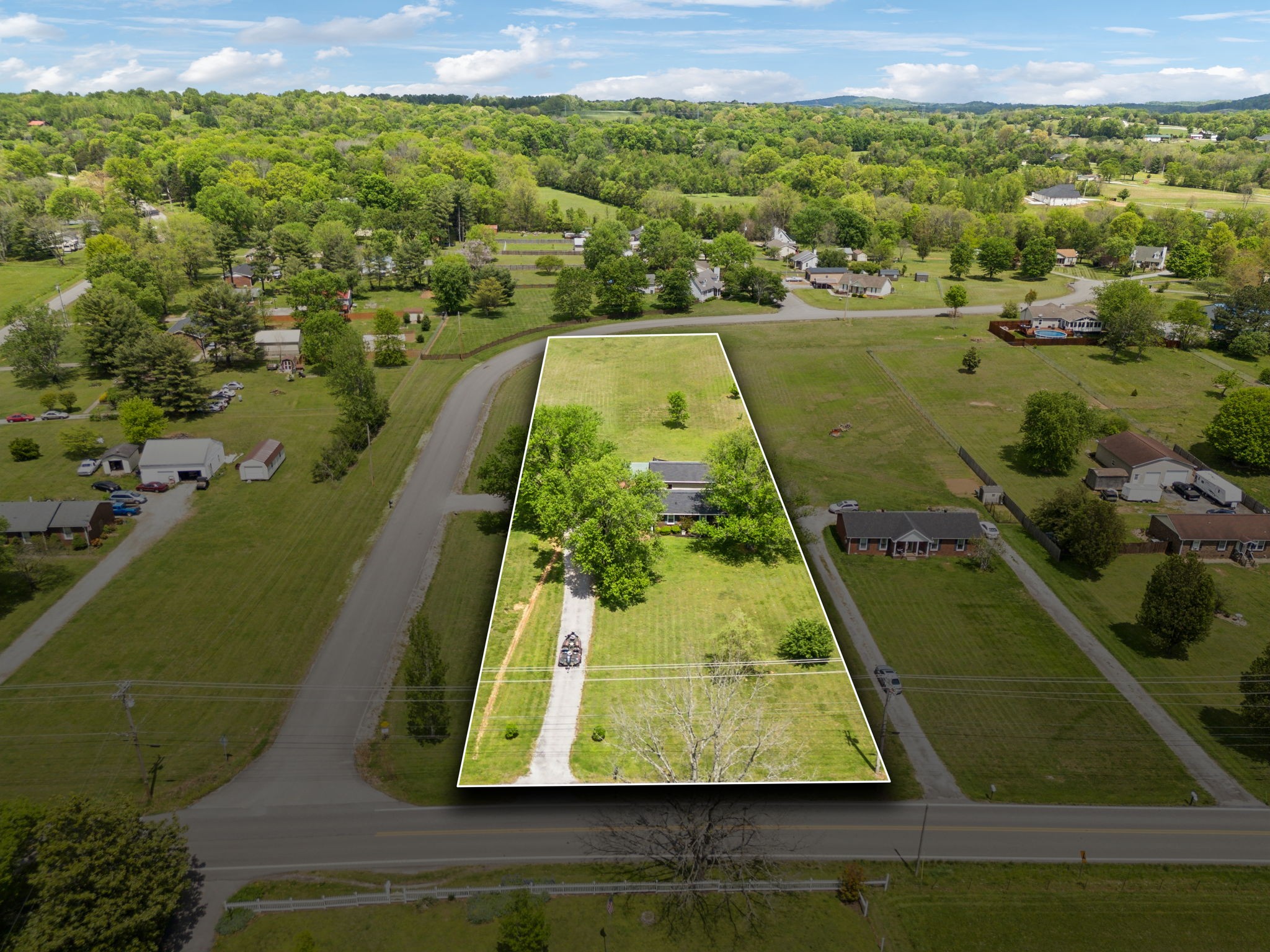 14185 Central Pike Property Photo 1