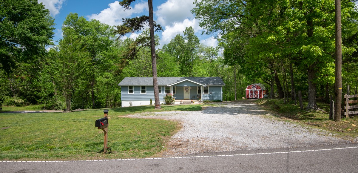 5070 Ridge Rd Property Photo 2