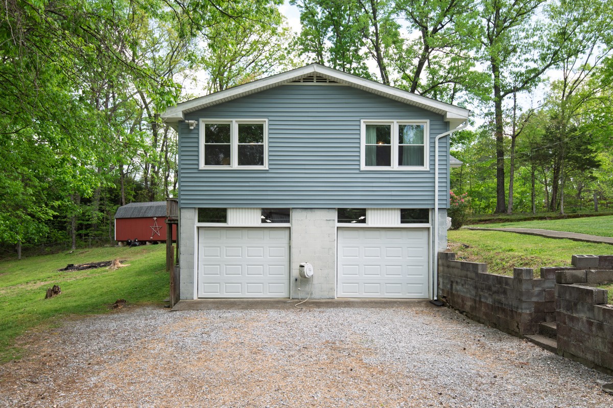 5070 Ridge Rd Property Photo 32