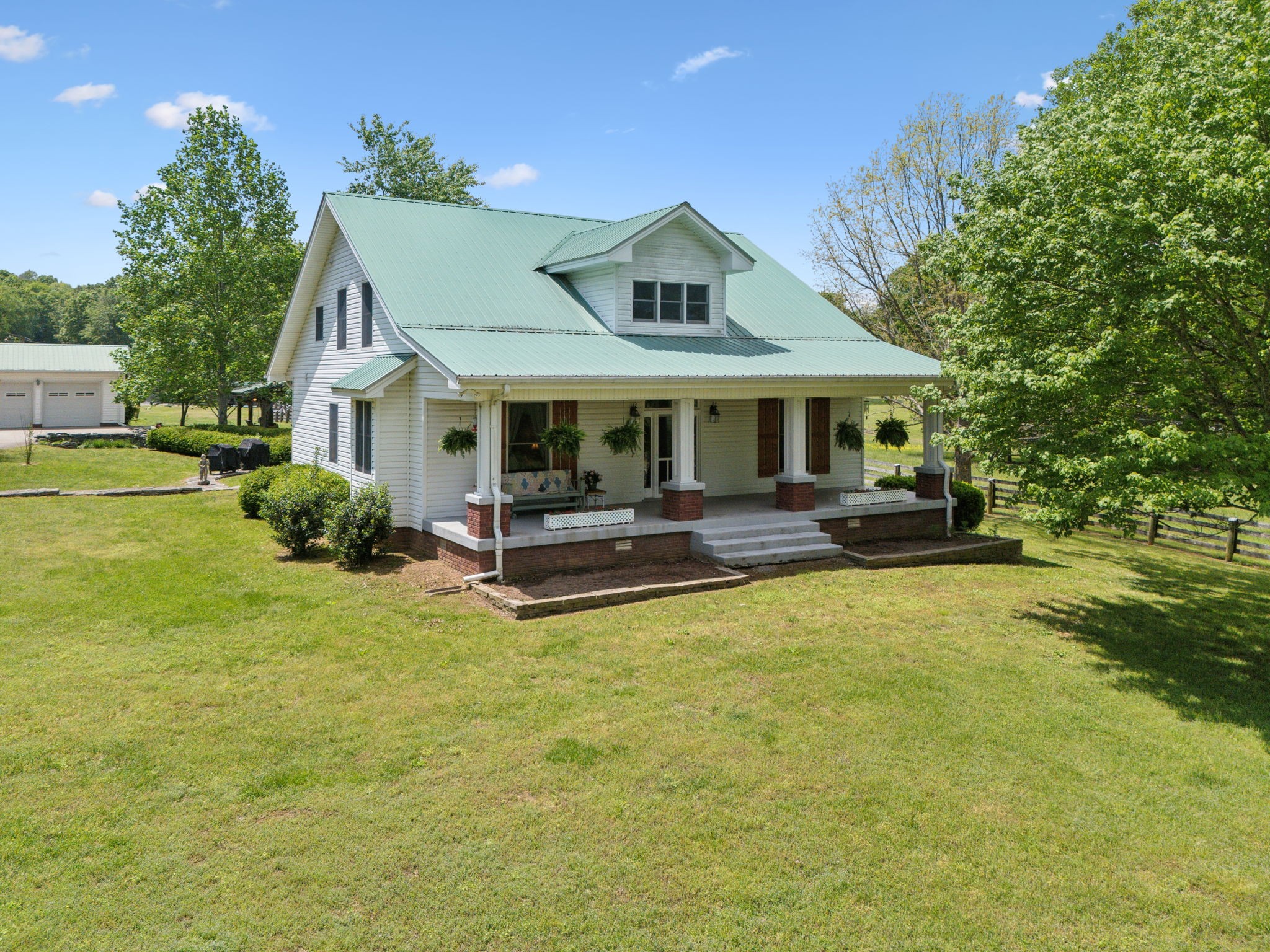 1494 Grant Rd Property Photo 44