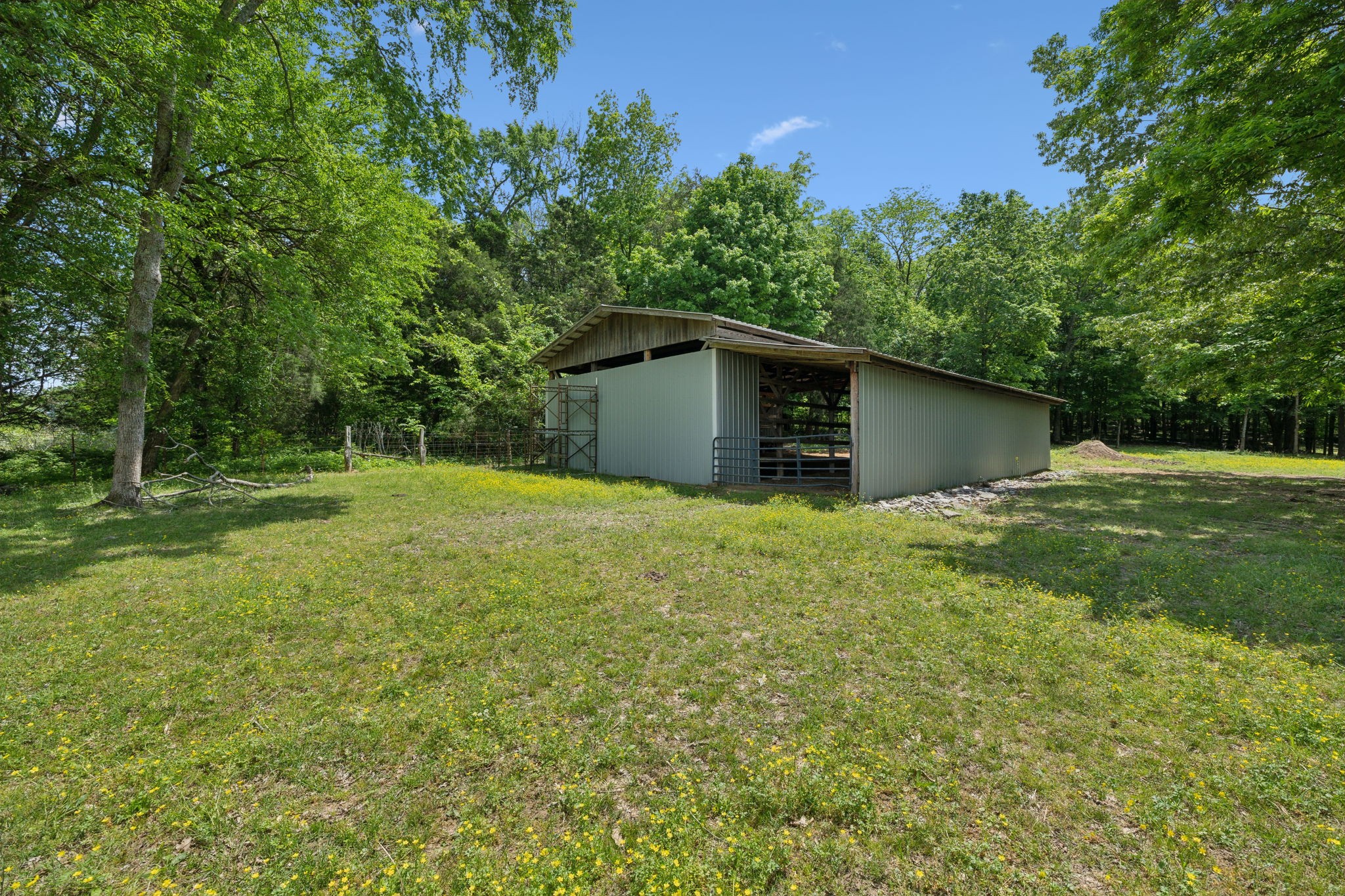 1494 Grant Rd Property Photo 92