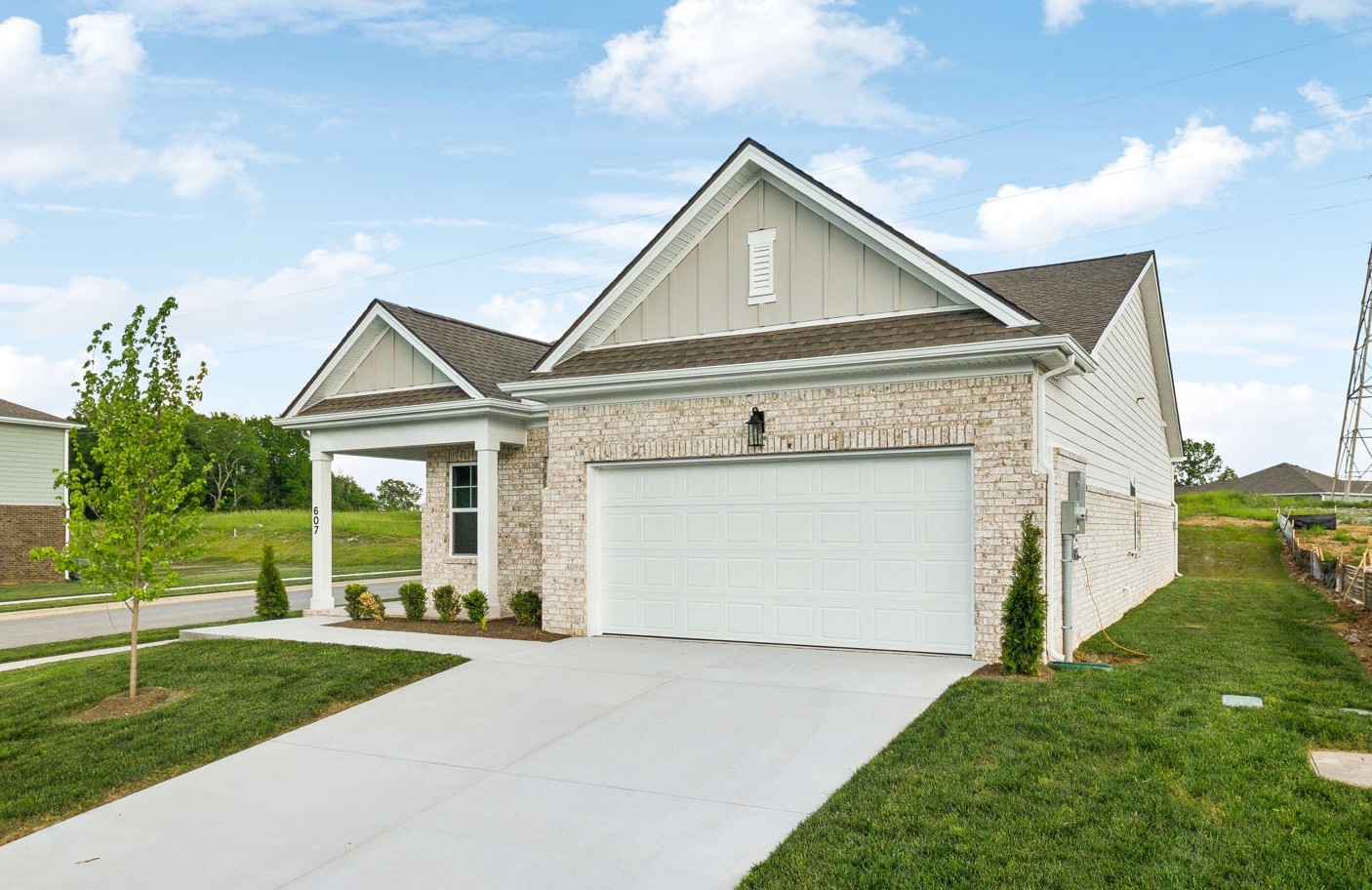 607 Grange Way Property Photo 1