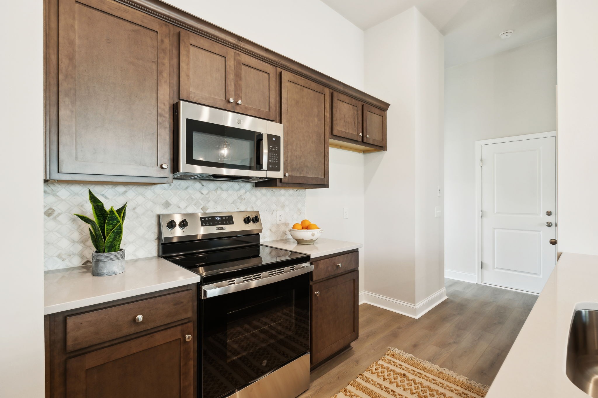 607 Grange Way Property Photo 17