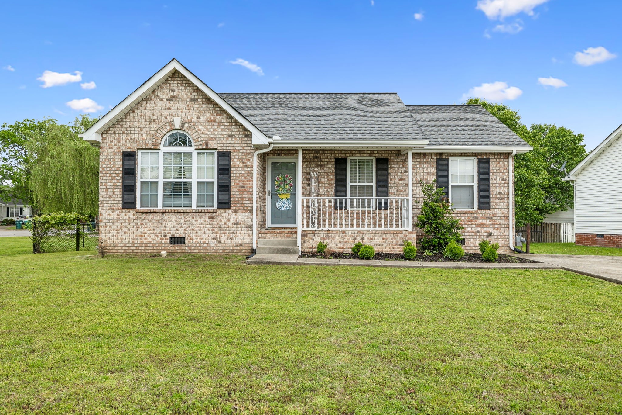 1376 Kelsie Dr Property Photo 1